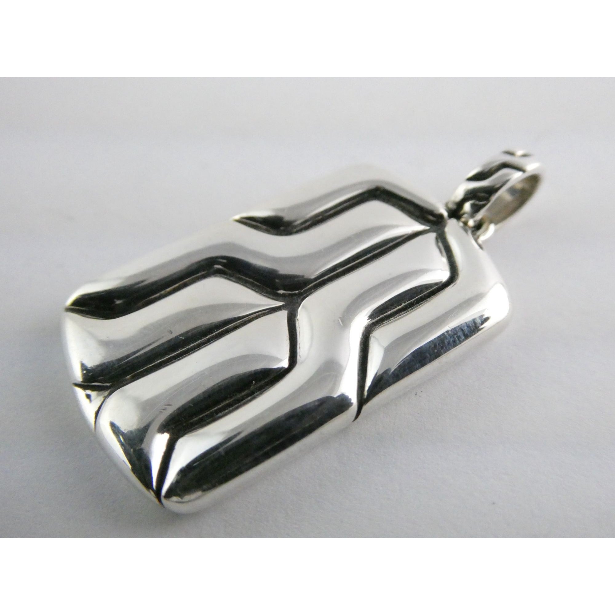 John Hardy Sterling Silver Anchor Icon Tag Pendant 16.1g Weight 44mm Total Long