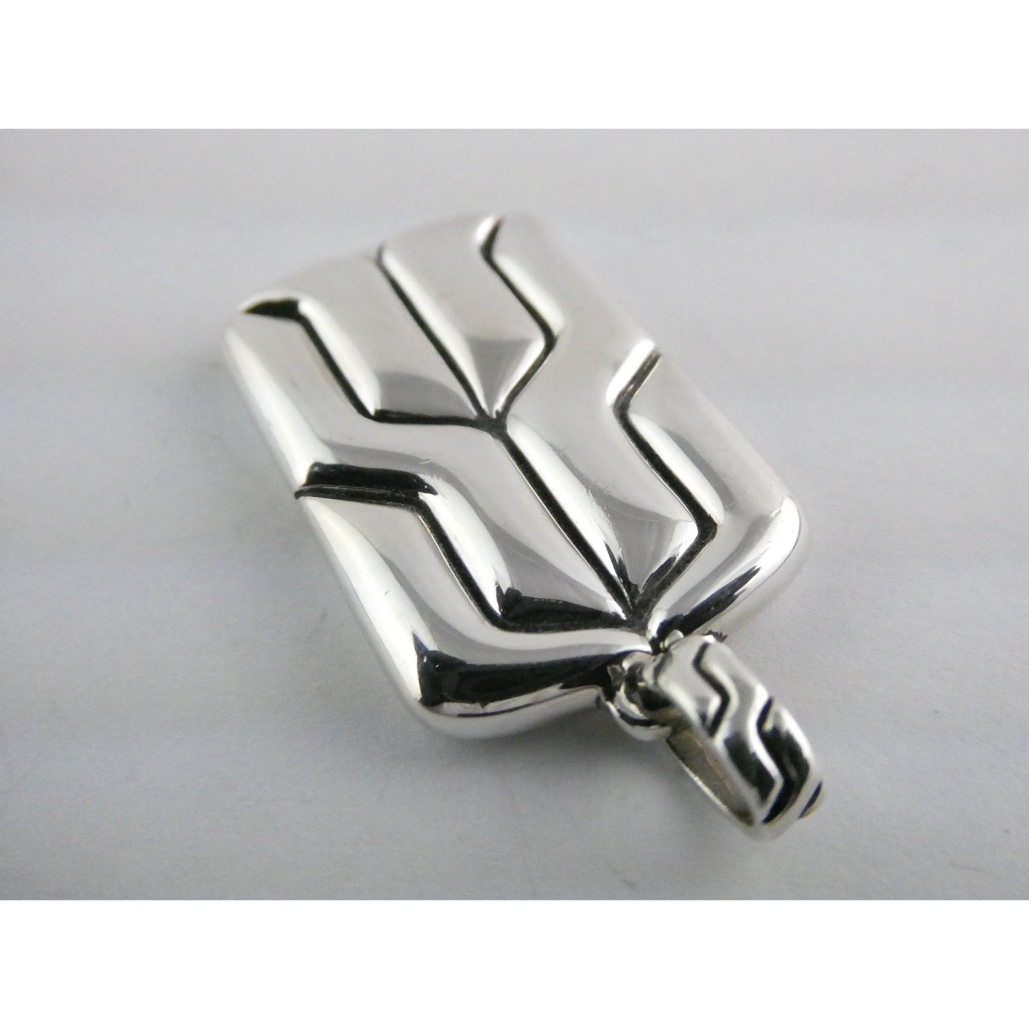 John Hardy Sterling Silver Anchor Icon Tag Pendant 16.1g Weight 44mm Total Long