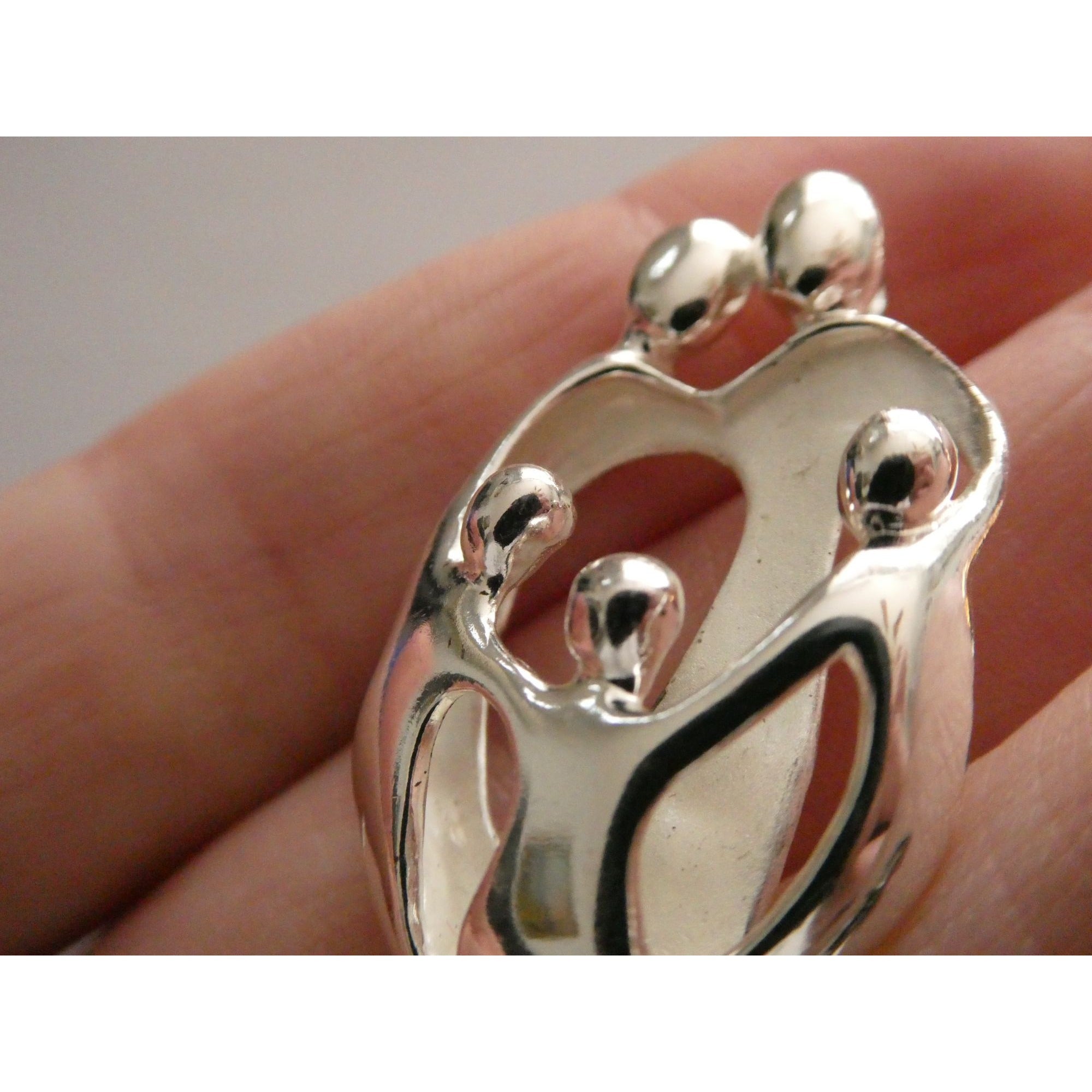 Carolyn Pollack Relios Sterling Silver Loving Family Of Five Pendant 8g 34mm