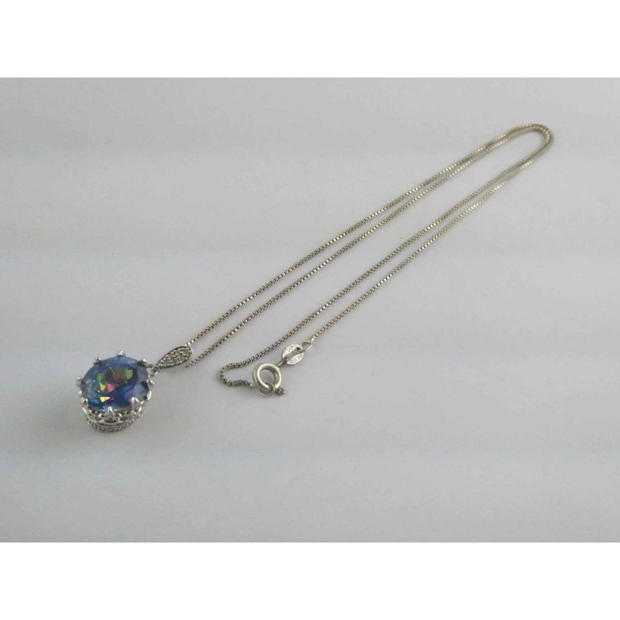 Sterling Silver Mystic Quartz Natural Diamonds Crown Setting Pendant Necklace