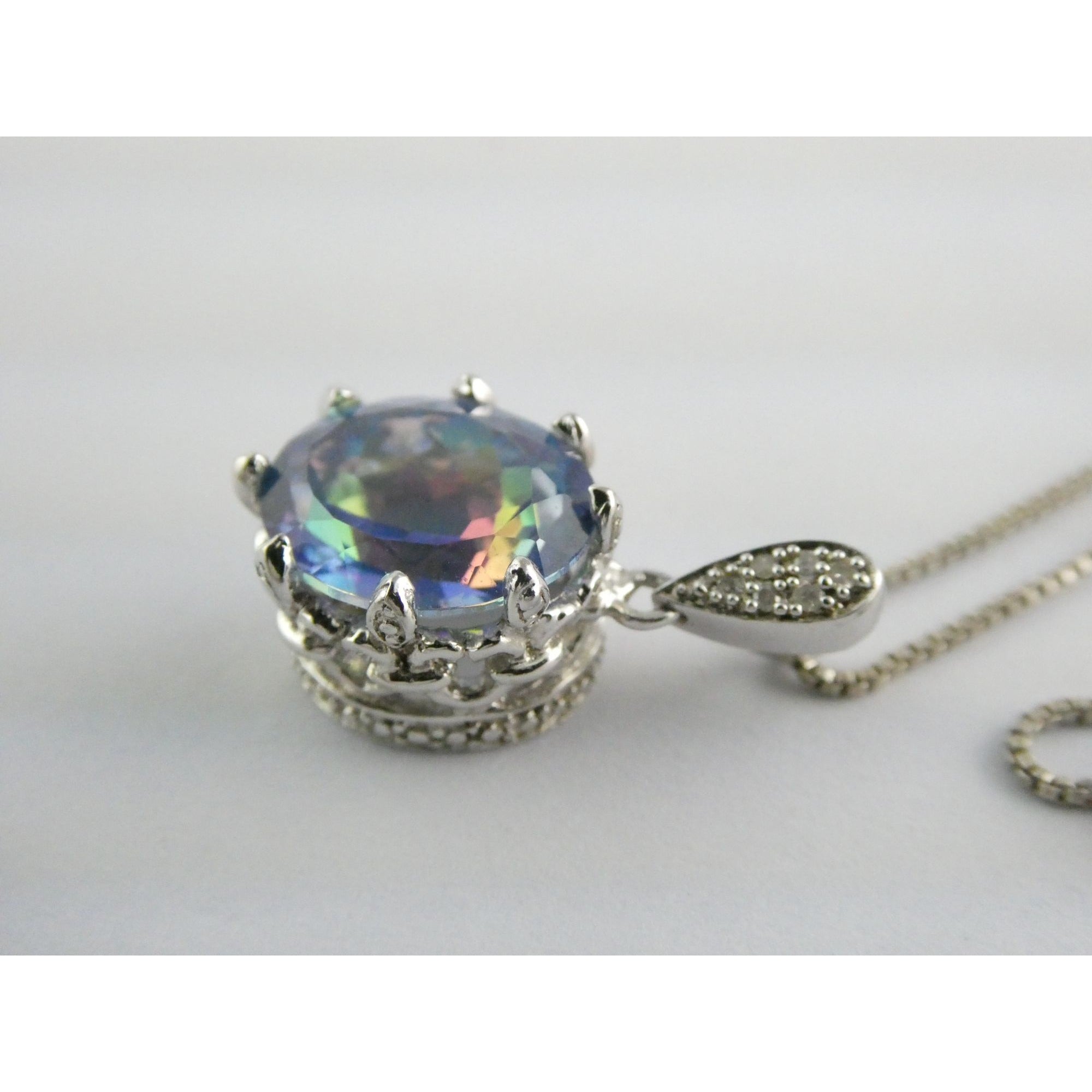 Sterling Silver Mystic Quartz Natural Diamonds Crown Setting Pendant Necklace