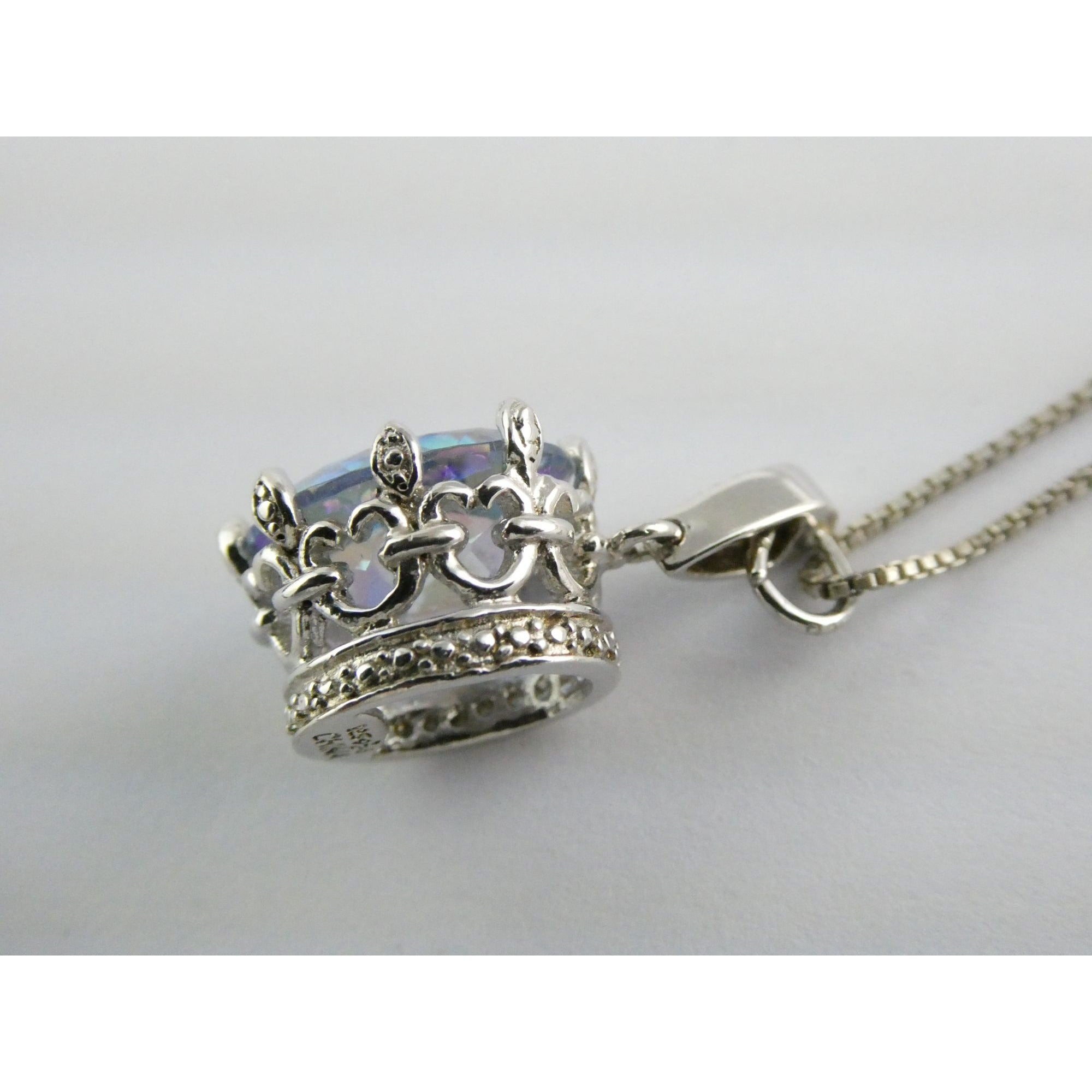 Sterling Silver Mystic Quartz Natural Diamonds Crown Setting Pendant Necklace
