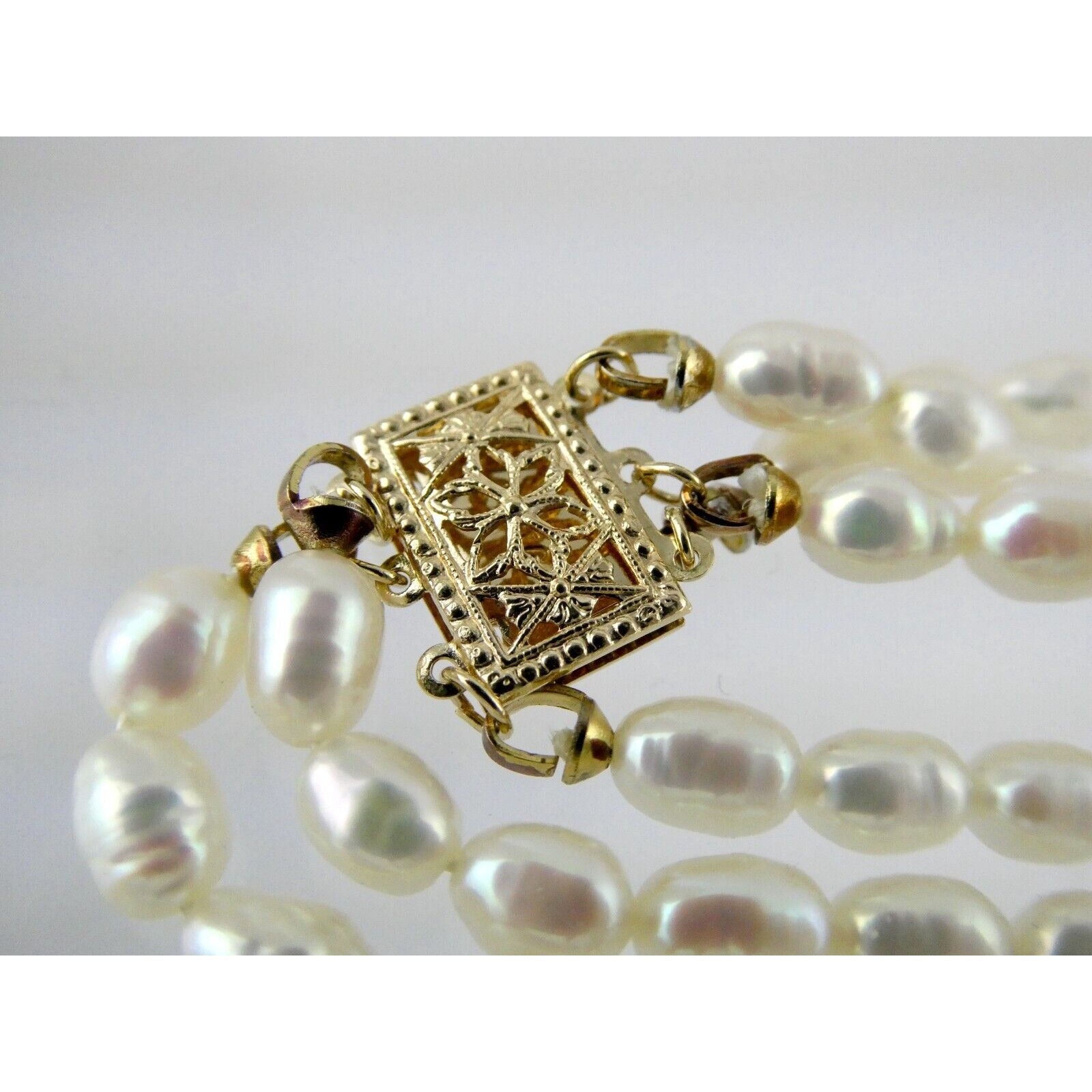 14k Gold Triple Cultured Pearl Strand and Carved Jade Bead Necklace 23.5 Inches