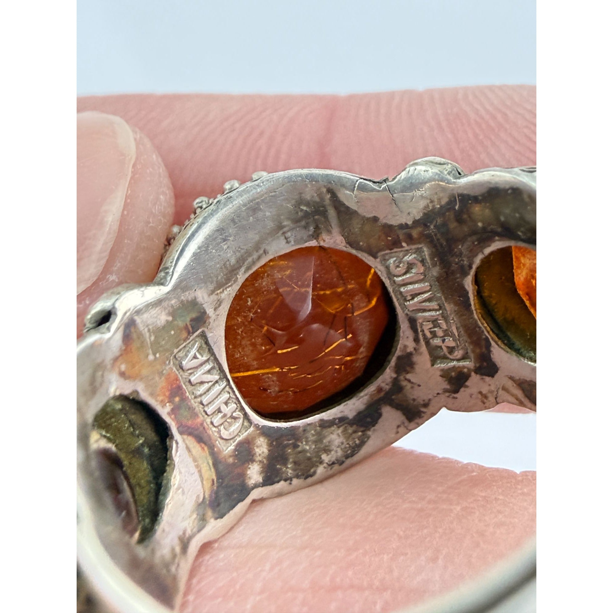 Vintage Chinese Export Sterling Silver Crackled Amber Resin Adjustable Ring 5g