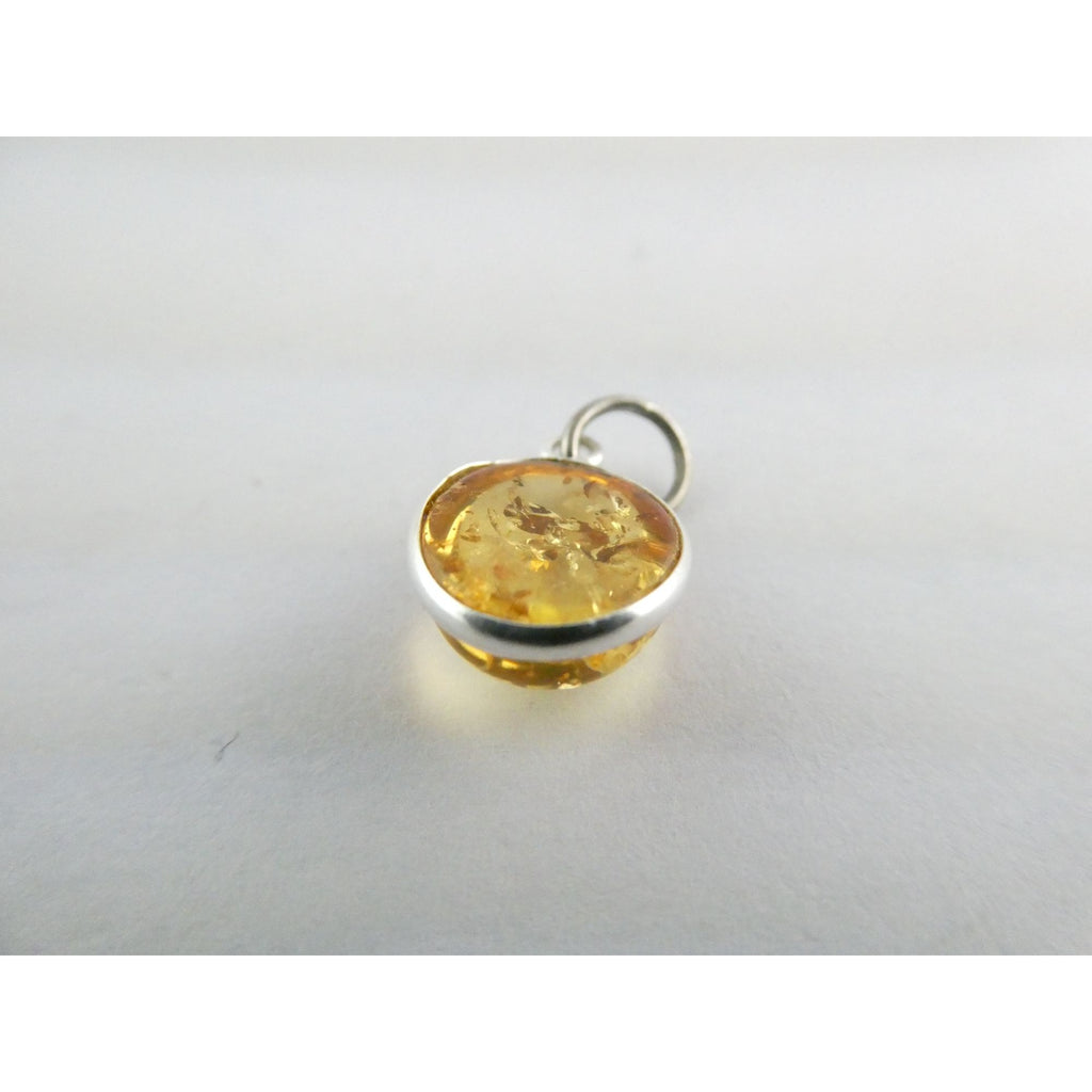 Sterling Silver Pale Yellow Amber Cabochon Pendant .7g 18mm Total Length