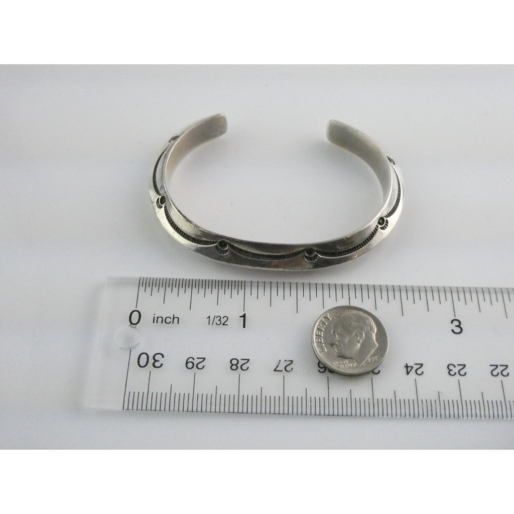 WT Signed NA Southwestern Patterned Sterling Silver Cuff Bracelet 6.75 Inch 39g