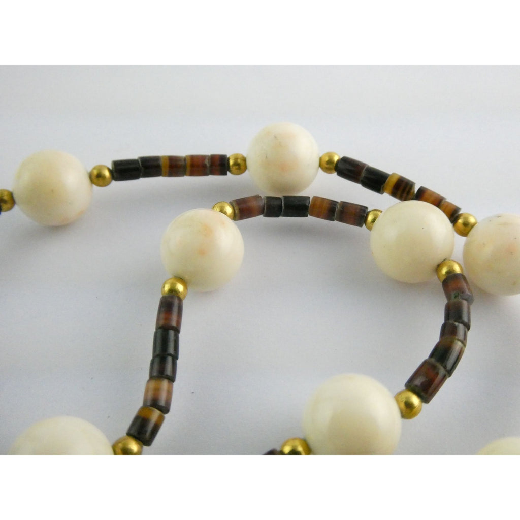 Vintage Goldtone Beaded Heishi Shell and Cream Stone Necklace 15 Inches 21.3g