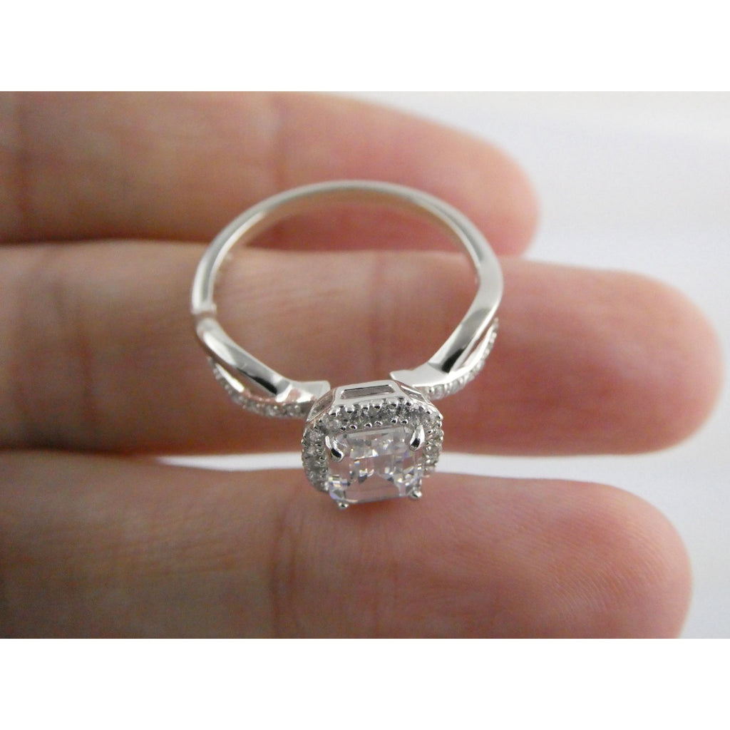 RJ Graziano Sterling Silver White Crystal Ornate Design Ring 925 Size 10 3.5g
