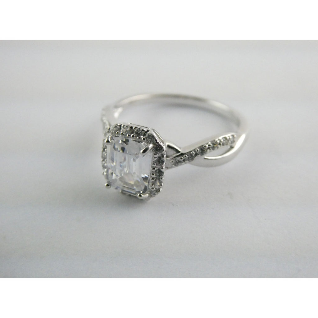RJ Graziano Sterling Silver White Crystal Ornate Design Ring 925 Size 10 3.5g