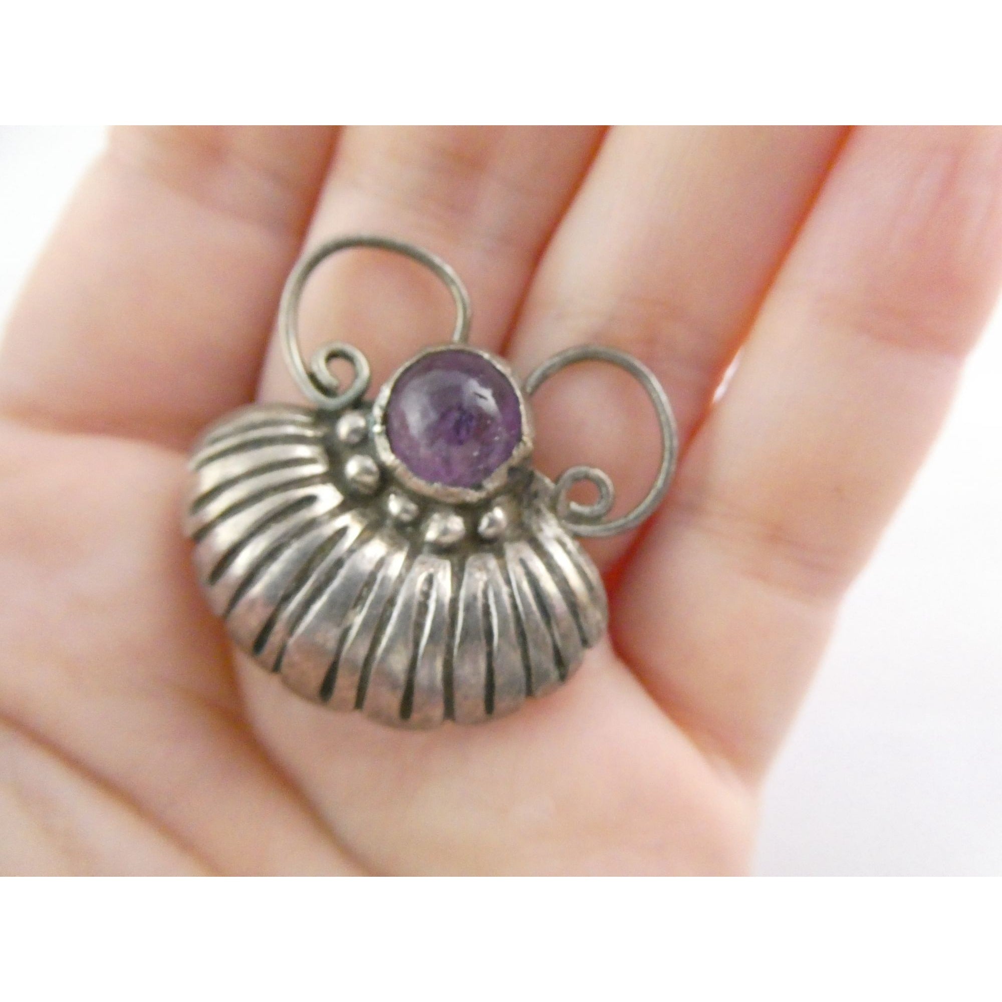 Vintage Mexico SINGLE Sterling Silver Amethyst Screwback Earring 8.2g 31mm