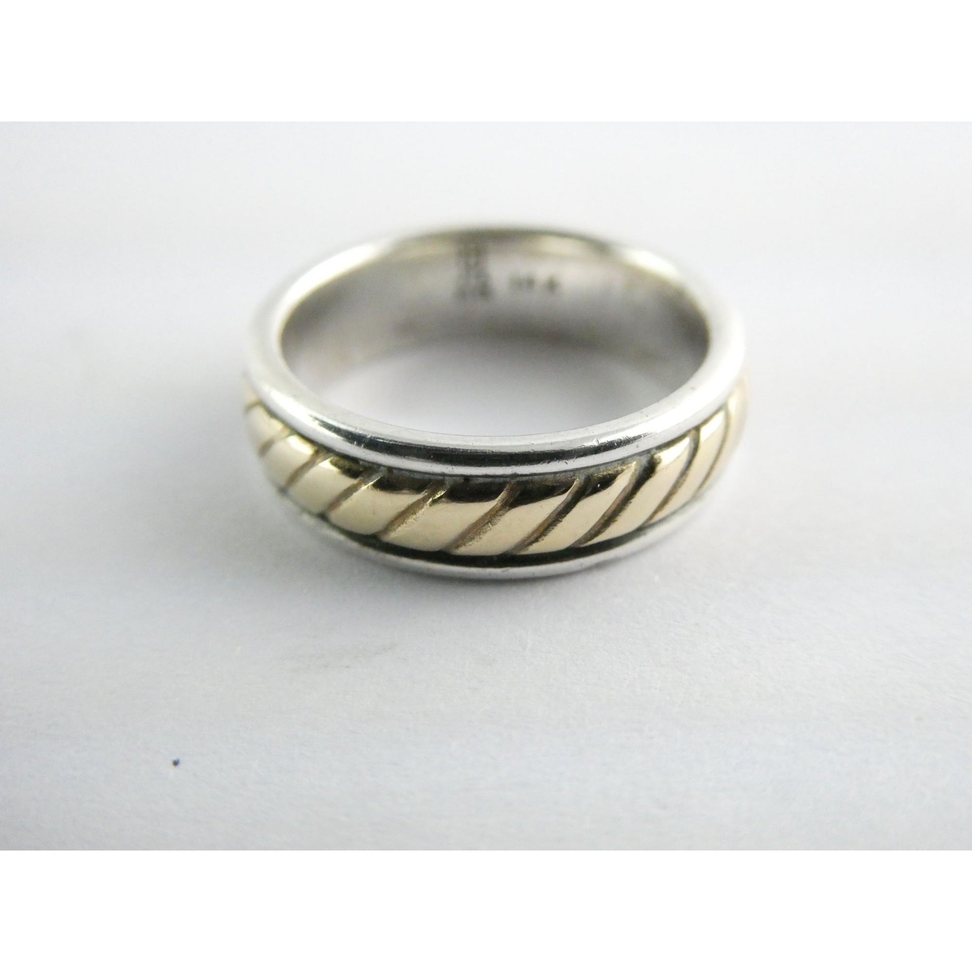 James Avery Fluted Band 14k Gold and Sterling Silver Ring Size 5 Weighs 5.5g