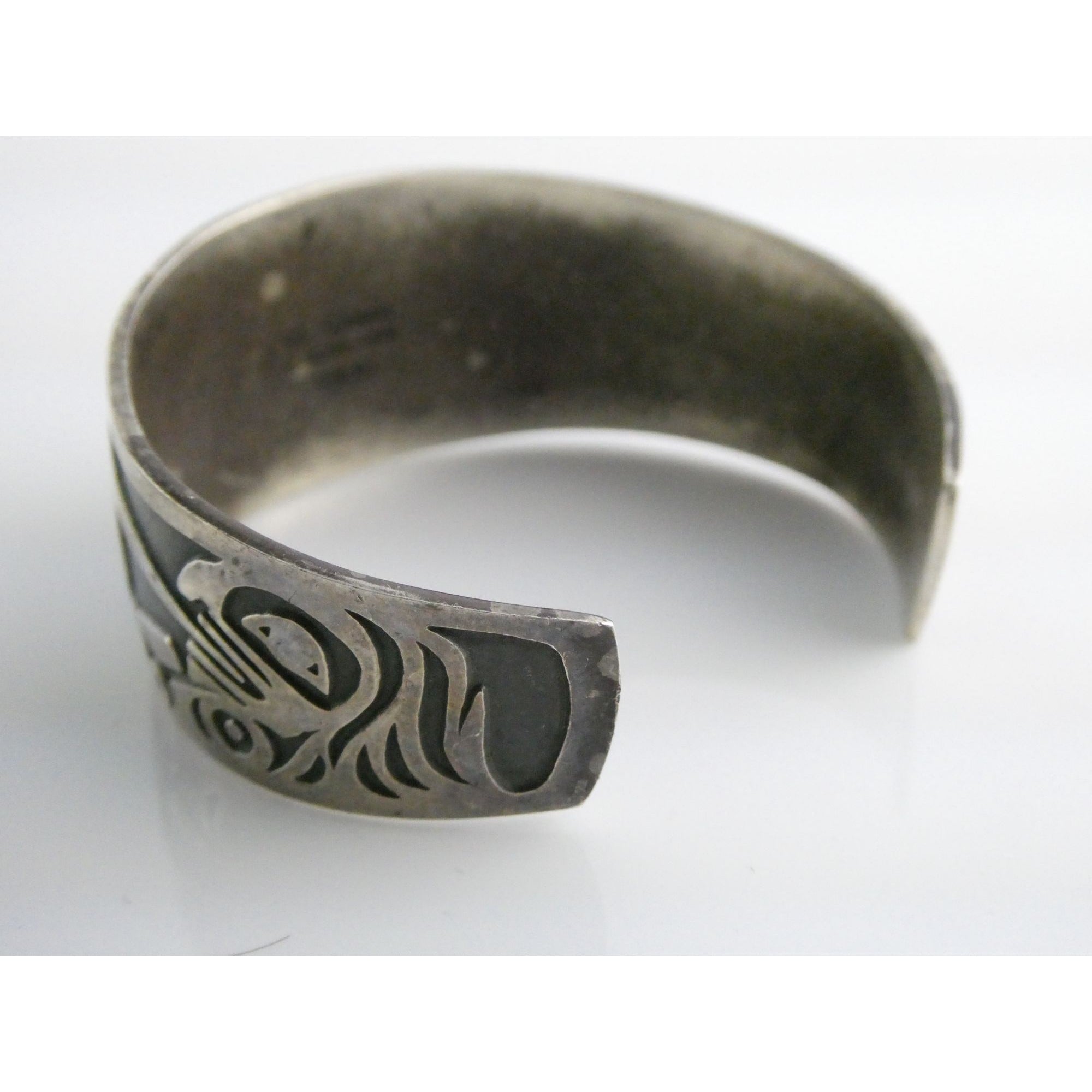 Pacific Northwest Native D Dennis MAG Metal Arts Sterling Silver Cuff Bracelet