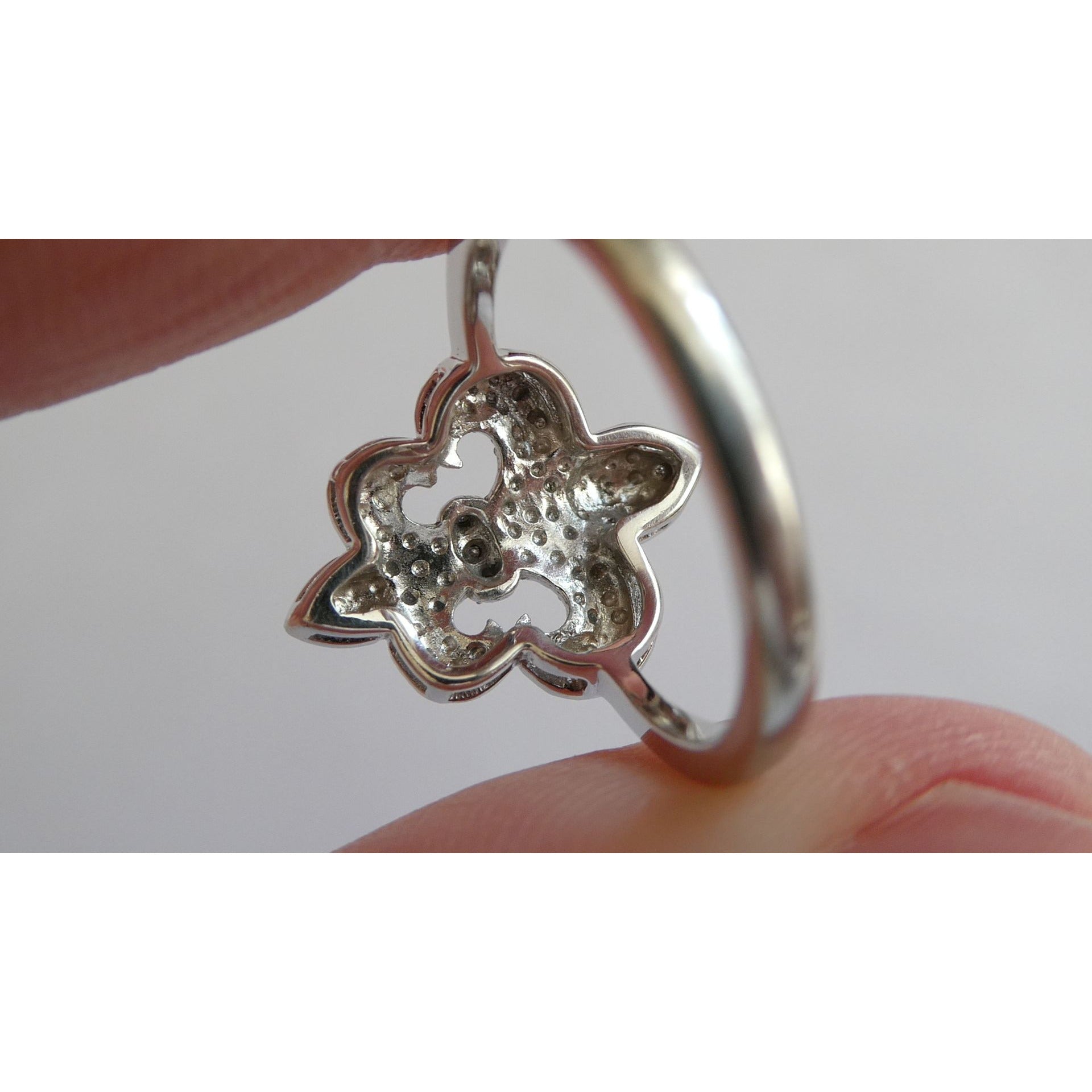 EA Designer Sterling Silver Natural Diamond Accent Fleur De Lis Ring Size 7.75