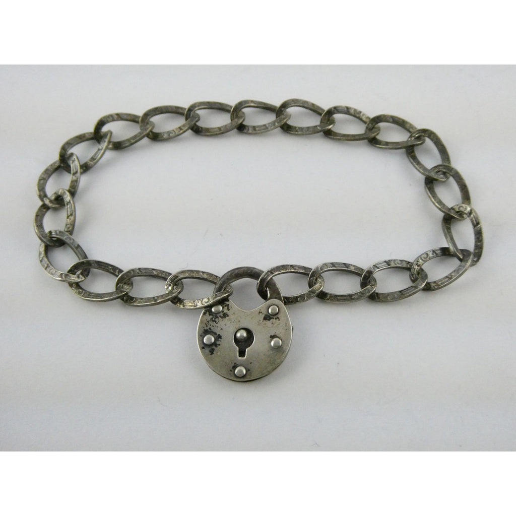 Antique Sterling Silver Lock Clasp Hand Textured Link Chain Bracelet 7.5 Inches