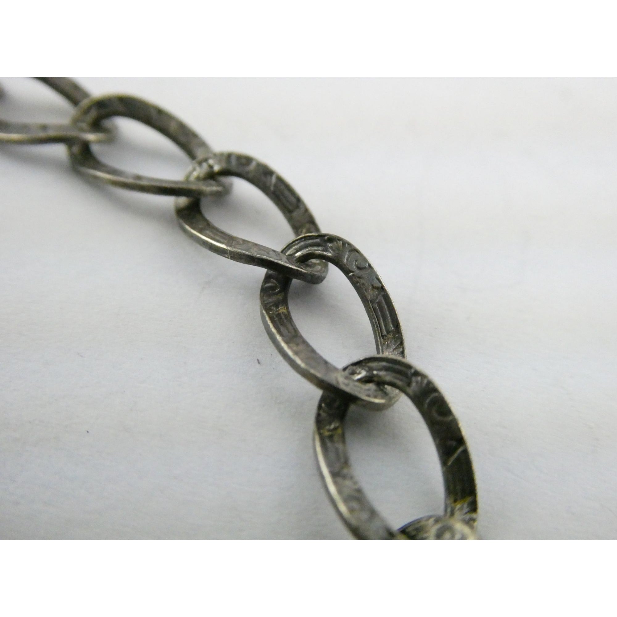 Antique Sterling Silver Lock Clasp Hand Textured Link Chain Bracelet 7.5 Inches