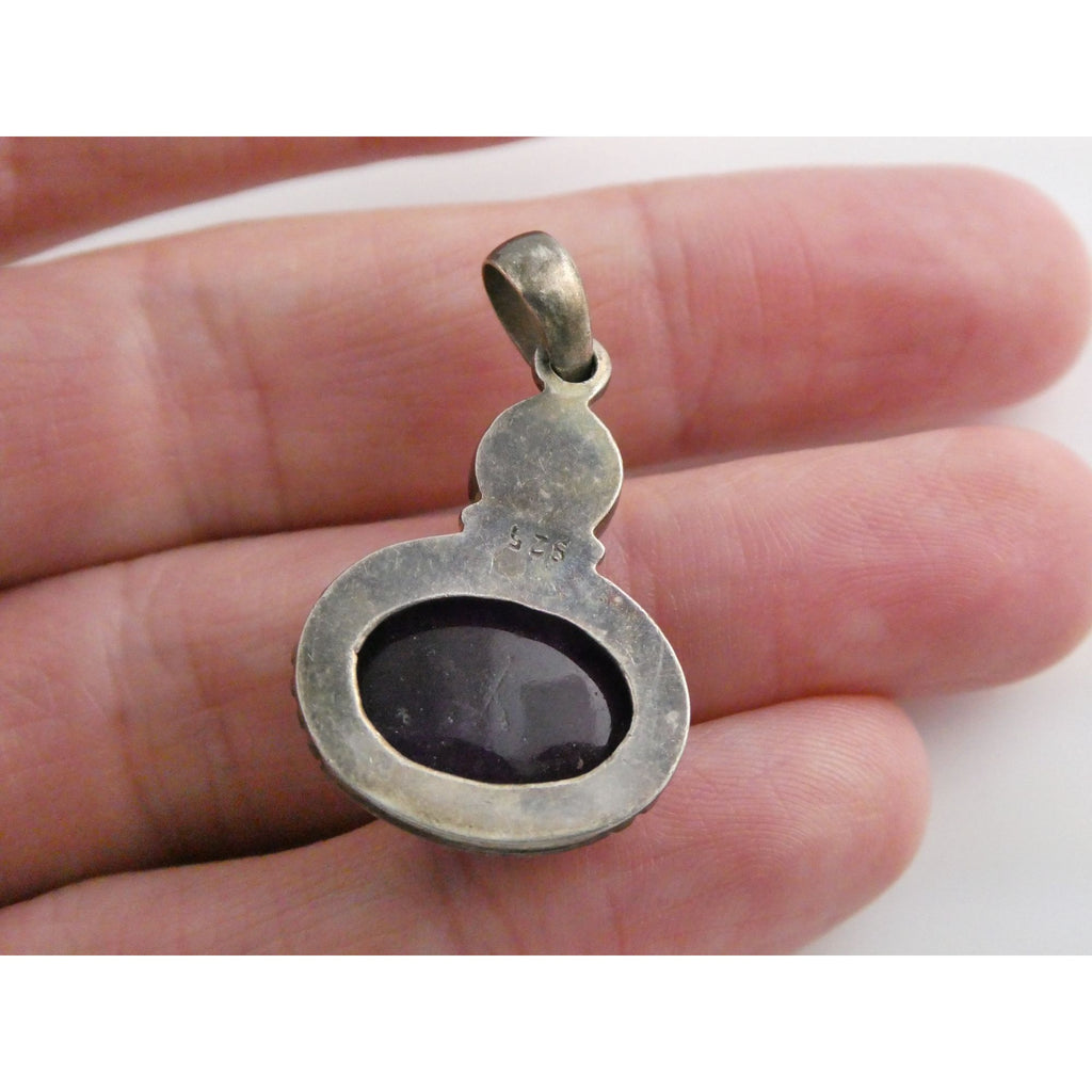 Vintage Sterling Silver Deep Purple Amethyst and Blue Moonstone Pendant 5g 33mm