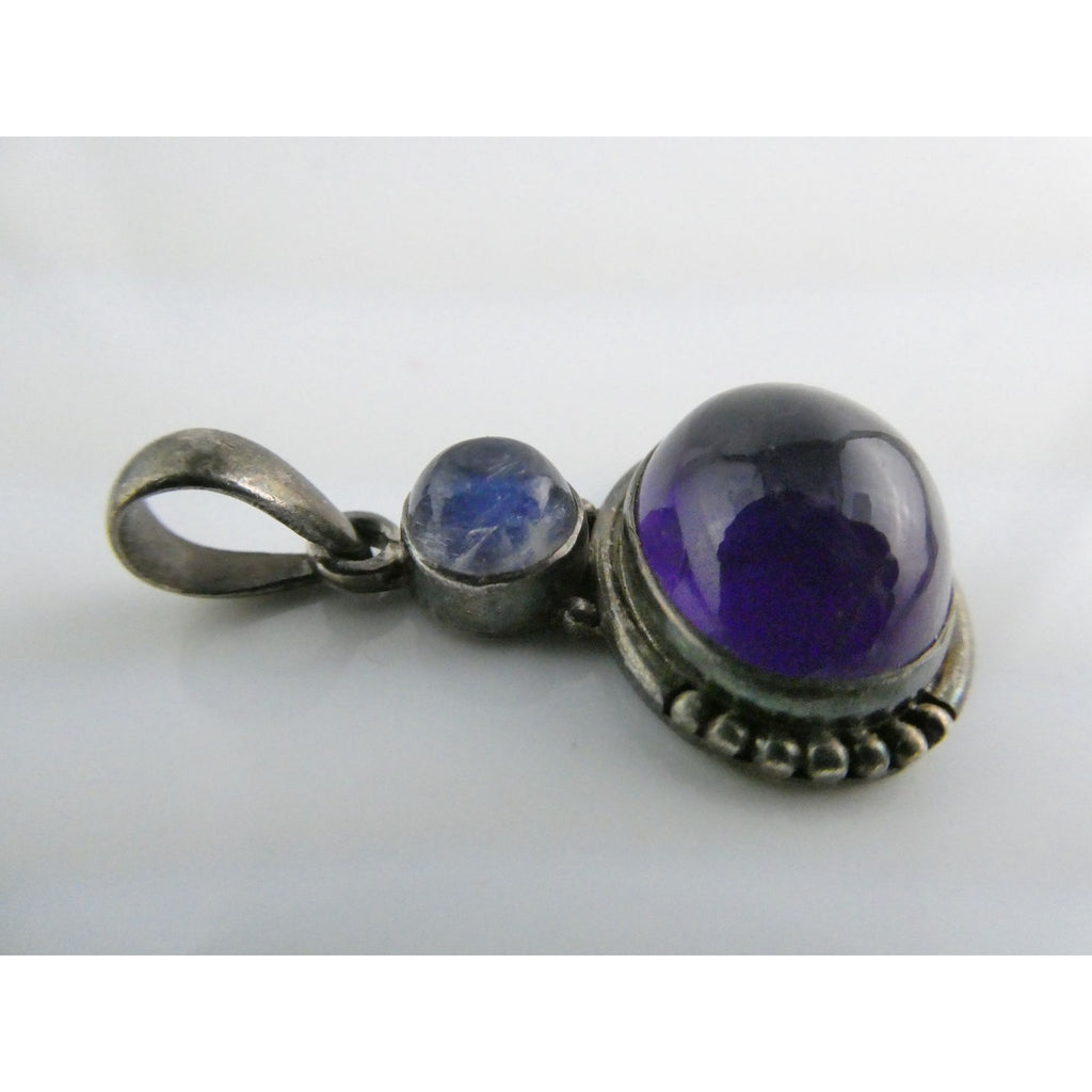 Vintage Sterling Silver Deep Purple Amethyst and Blue Moonstone Pendant 5g 33mm