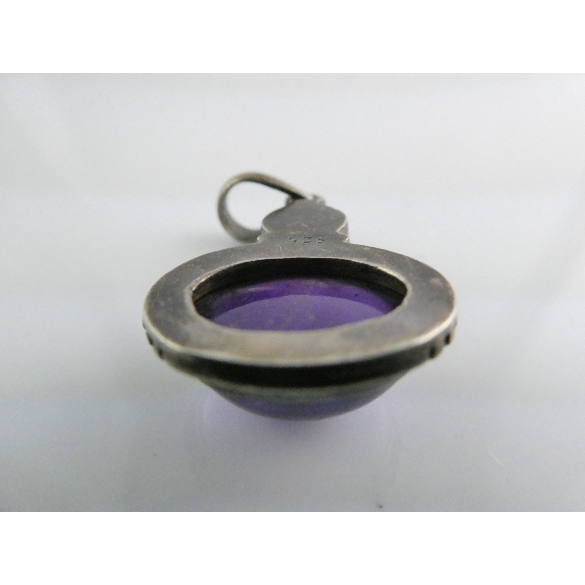 Vintage Sterling Silver Deep Purple Amethyst and Blue Moonstone Pendant 5g 33mm