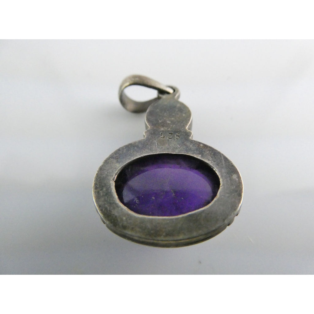 Vintage Sterling Silver Deep Purple Amethyst and Blue Moonstone Pendant 5g 33mm