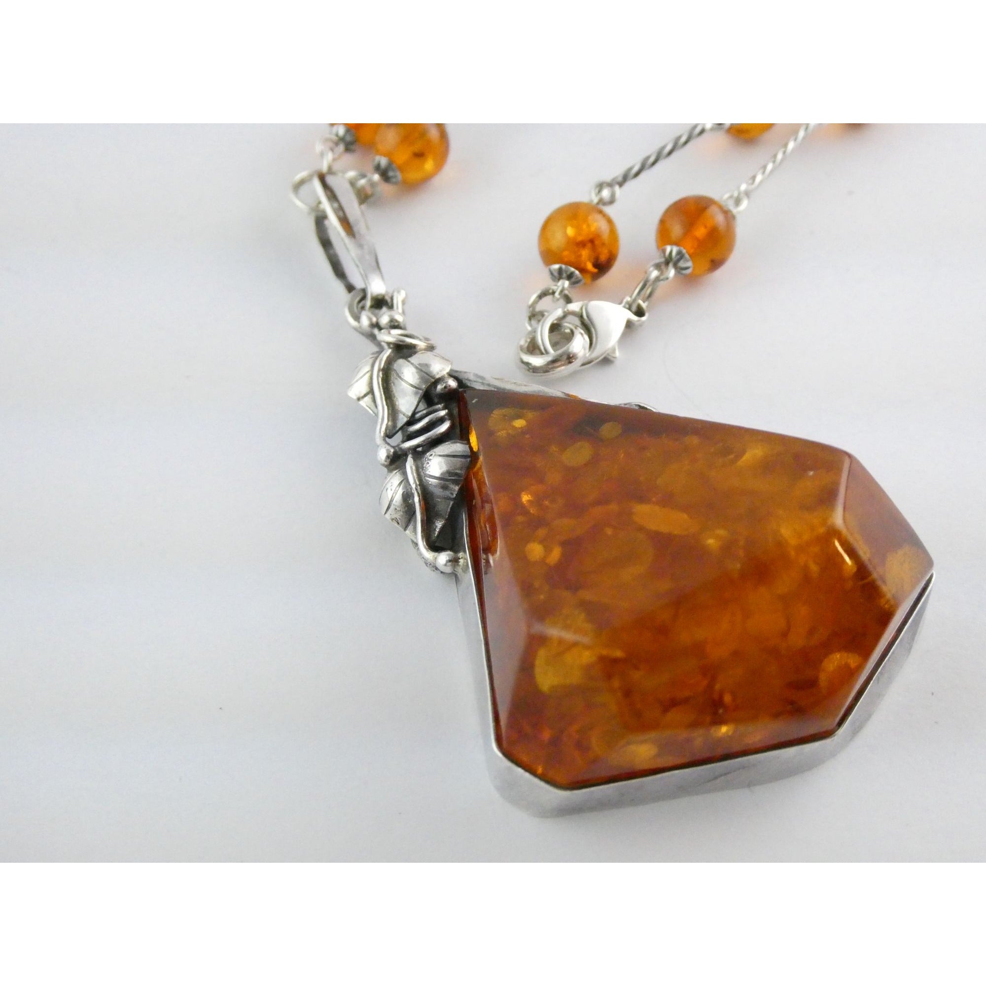 Polish Sterling Silver Baltic Amber Faceted Cabochon Pendant Necklace with Beads