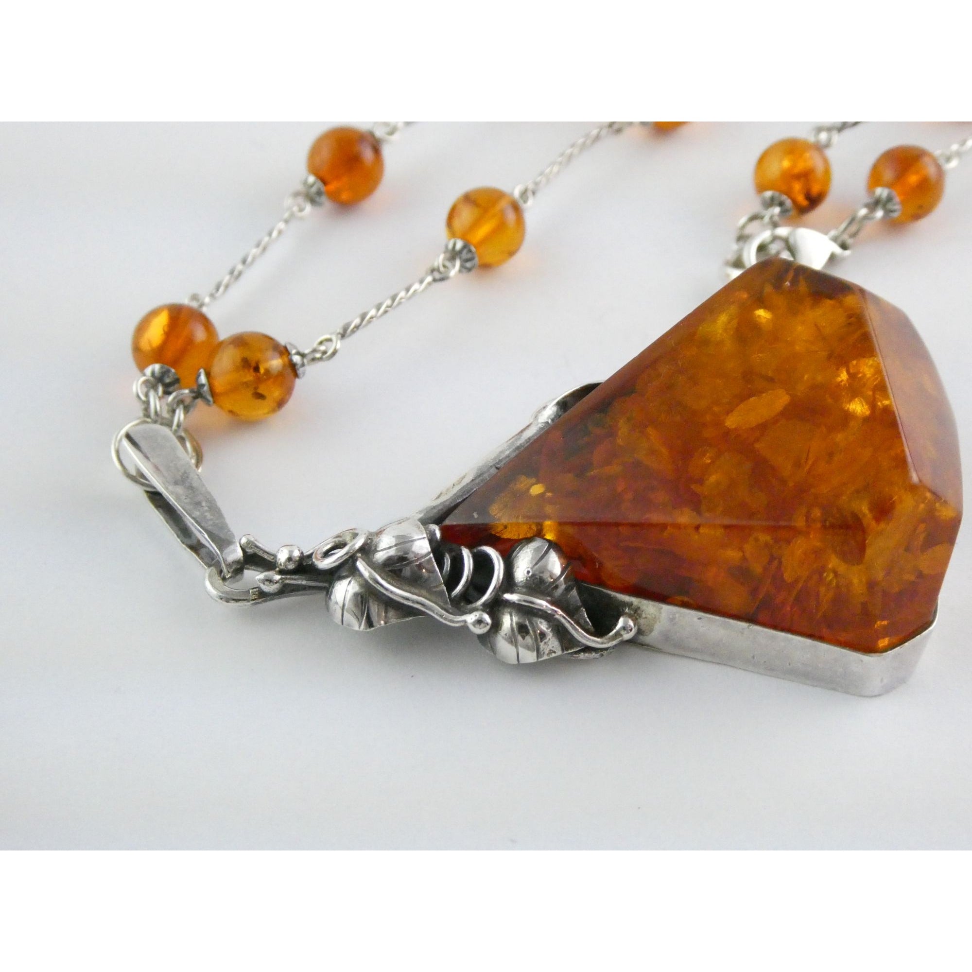 Polish Sterling Silver Baltic Amber Faceted Cabochon Pendant Necklace with Beads