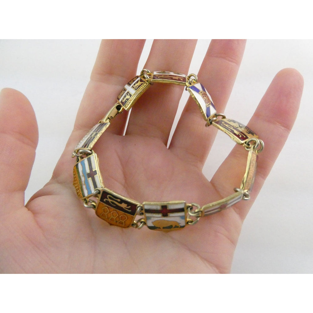 Vintage Canadian Provinces Enamel Crests Bracelet 7.5 Inches Canada Souvenir