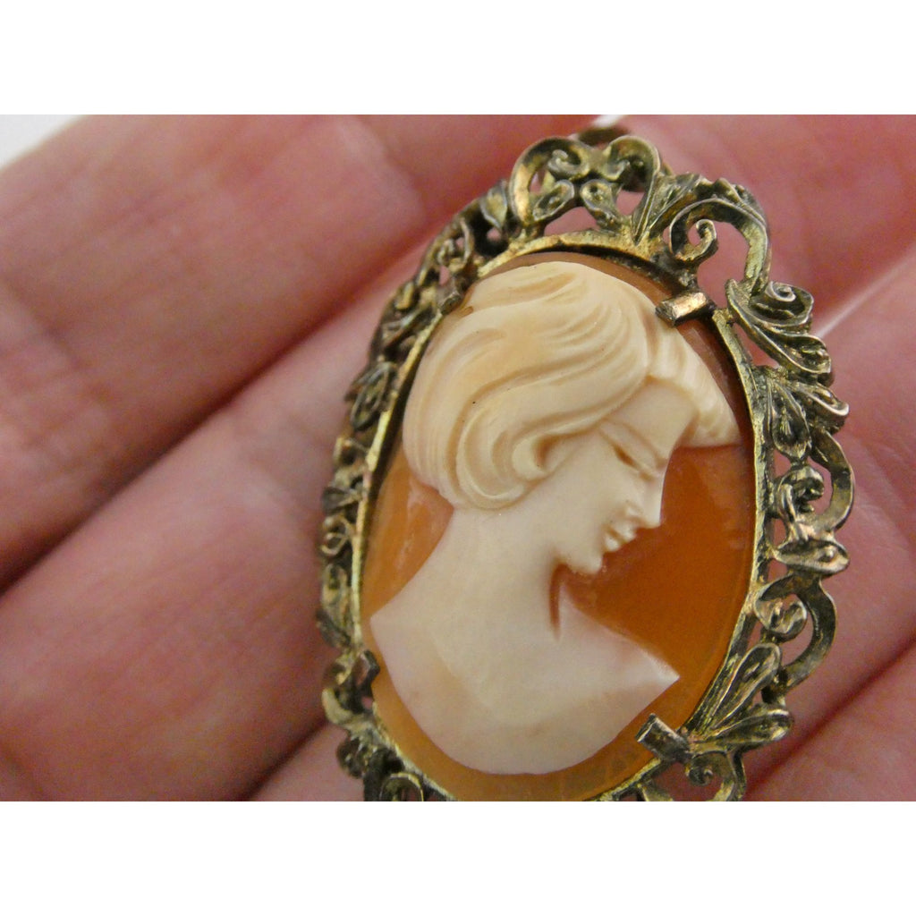 Vintage Gilt Italian 800 Silver Carved Cameo Modern Woman Pin Pendant 5g 35mm
