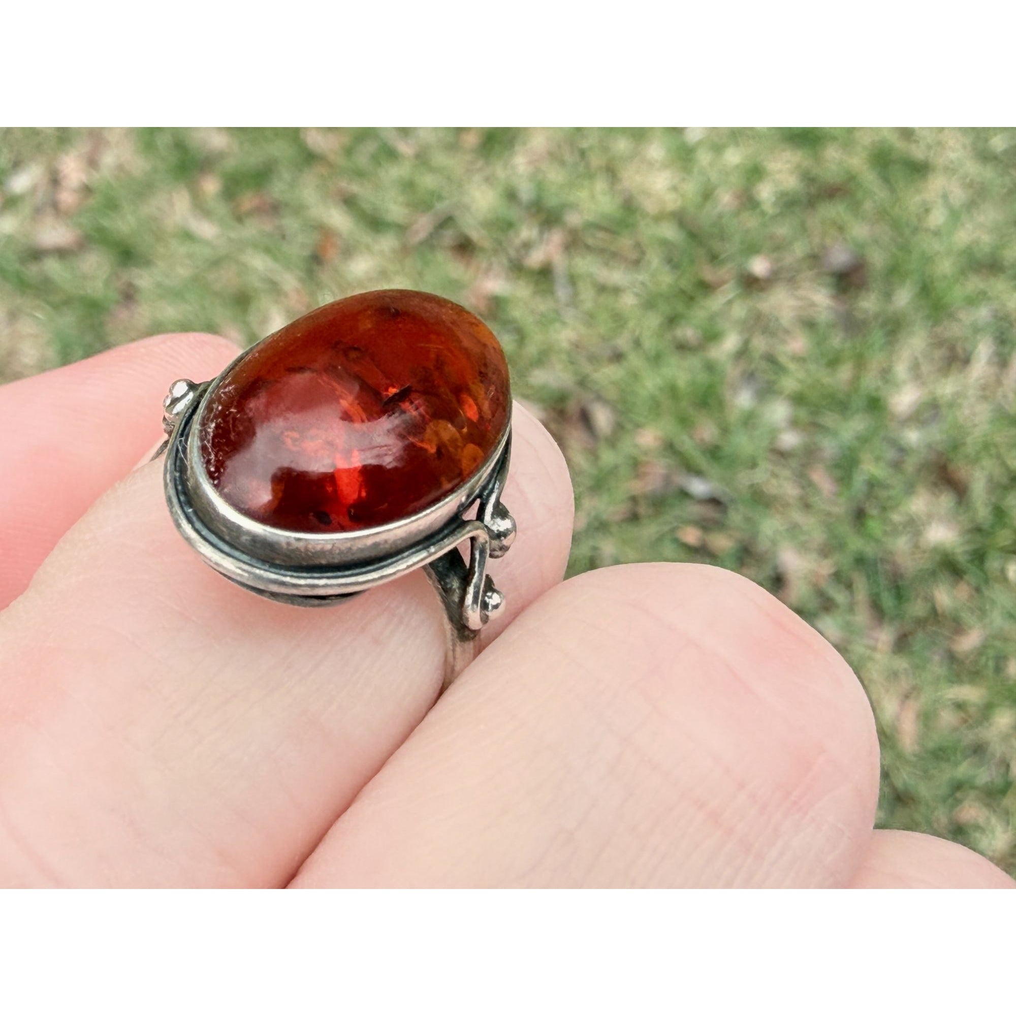 Vintage Polish Sterling Silver Amber Cabochon Ring 925 Size 7.5 Weighs 4.2g 20mm