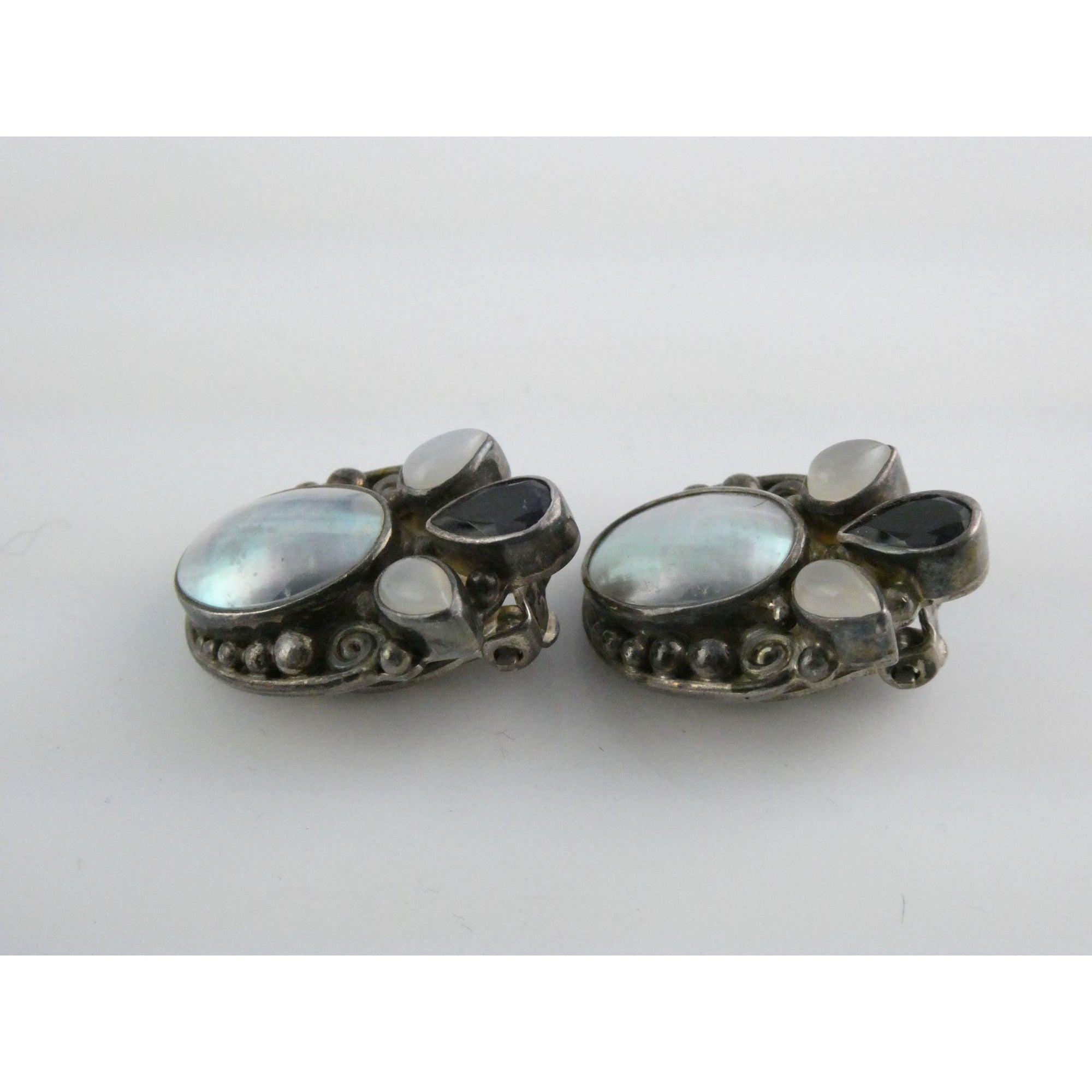 Sajen Sterling Silver Iolite Moonstone and Mabe Pearl Clip on Earrings 17g 26mm