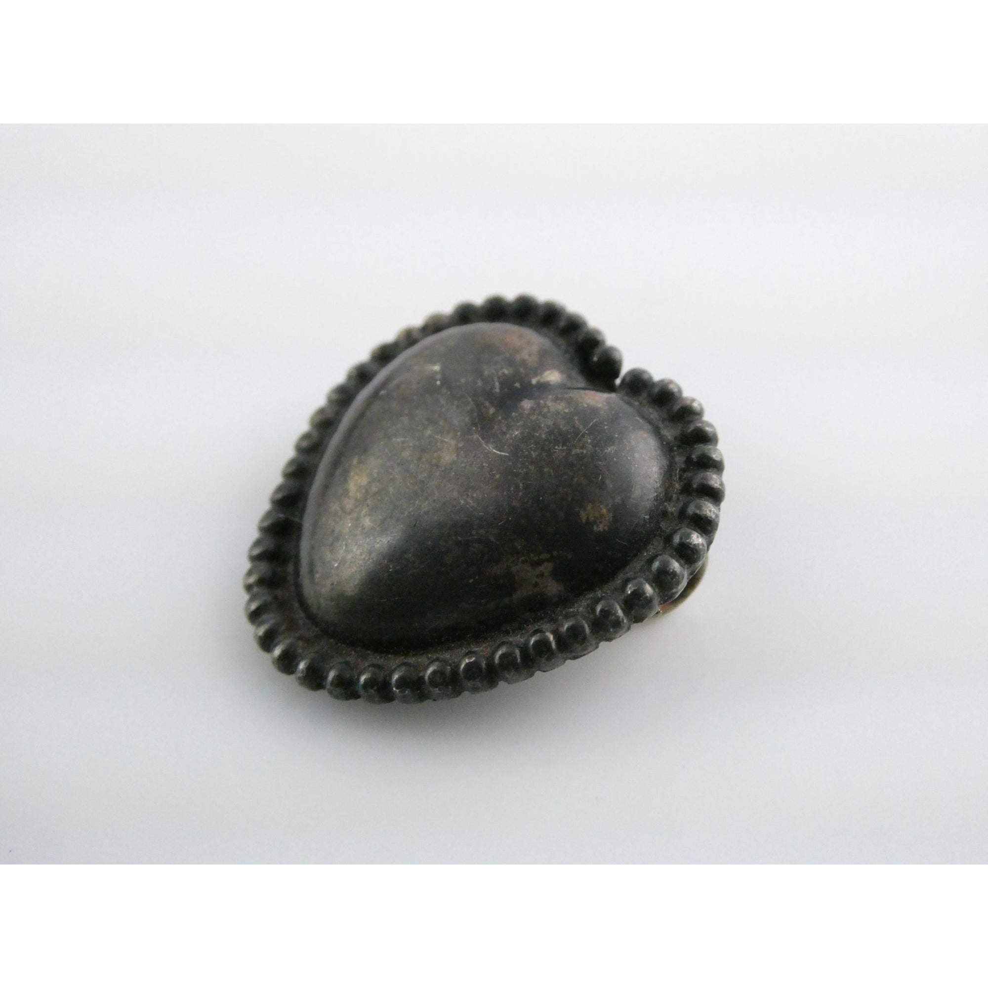 Vintage Sterling Silver Hollow Puffy Heart Pin 4.3g 21mm Length Beaded Edge