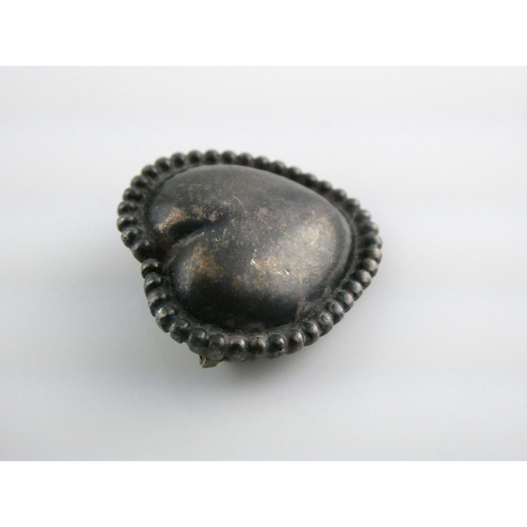 Vintage Sterling Silver Hollow Puffy Heart Pin 4.3g 21mm Length Beaded Edge
