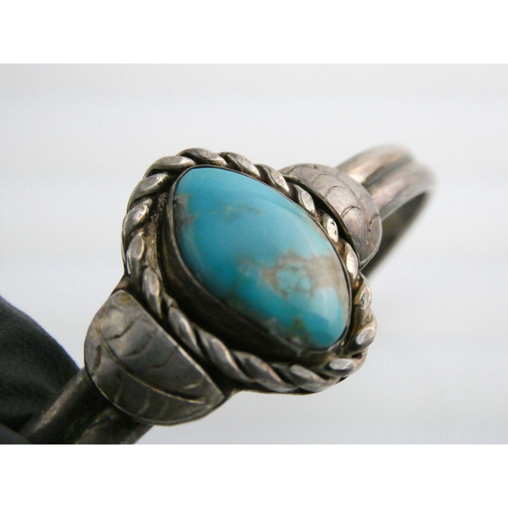Southwestern Unmarked Sterling Silver Turquoise Braid Edge Cuff Bracelet 6.25 In