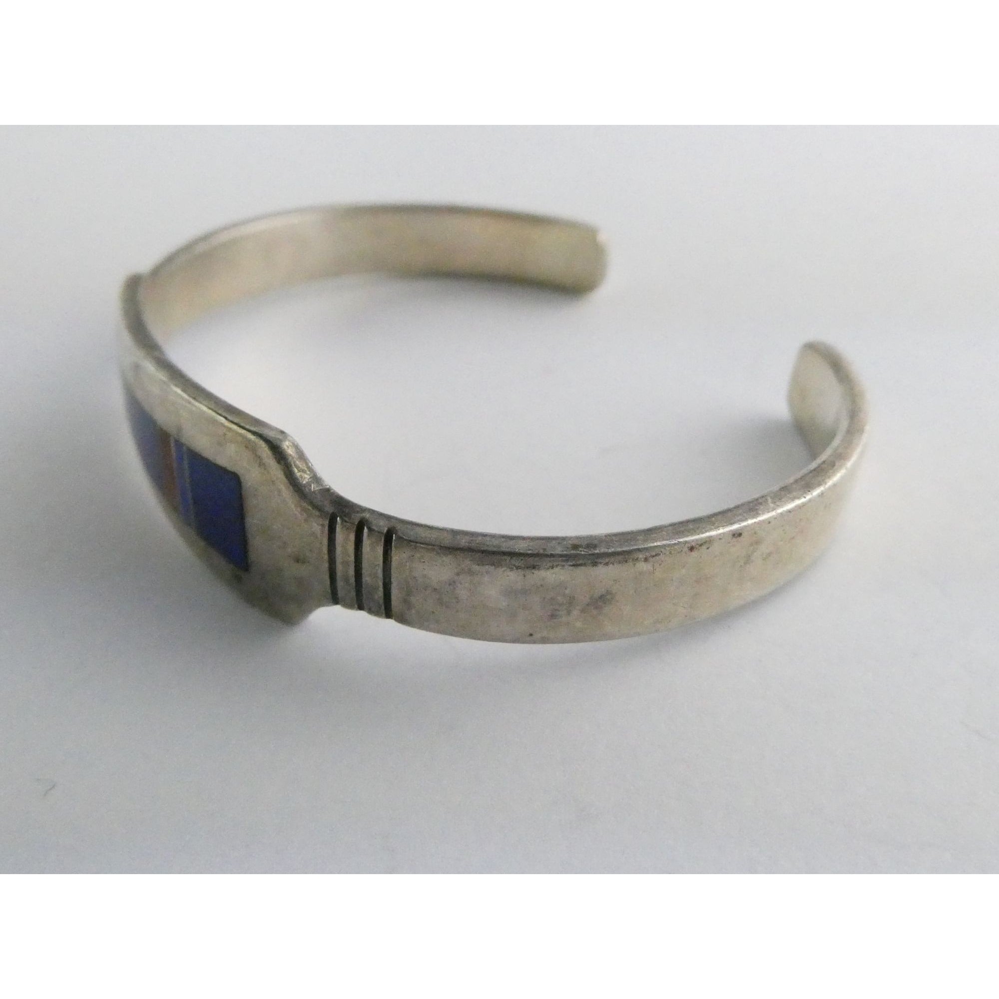 NA Aaron Toadlena Navajo Sterling Silver Coral Lapis Lazuli Inlay Cuff Bracelet