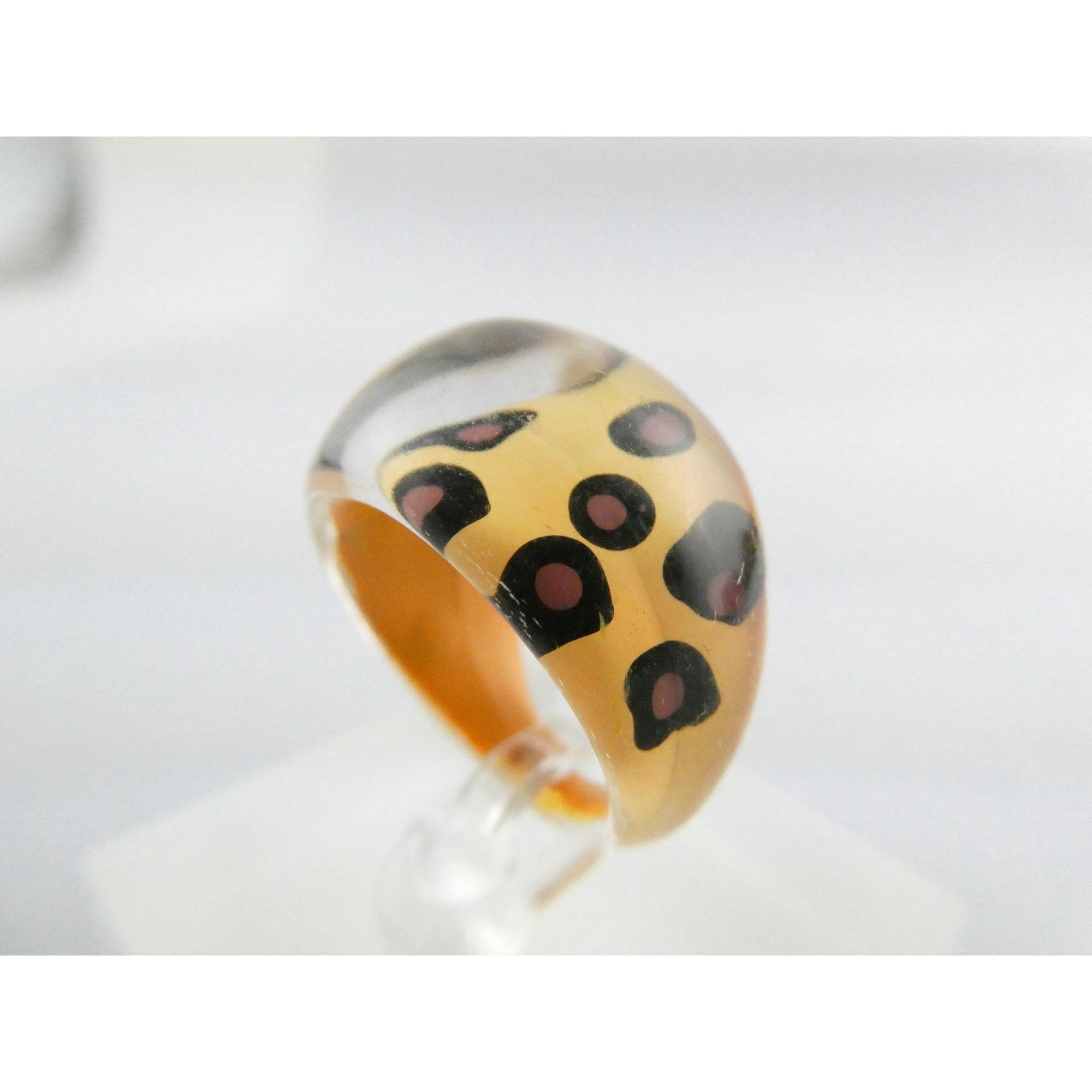 Vintage Clear Plastic Domed Reverse Painted Leopard Print Pattern Ring Size 6