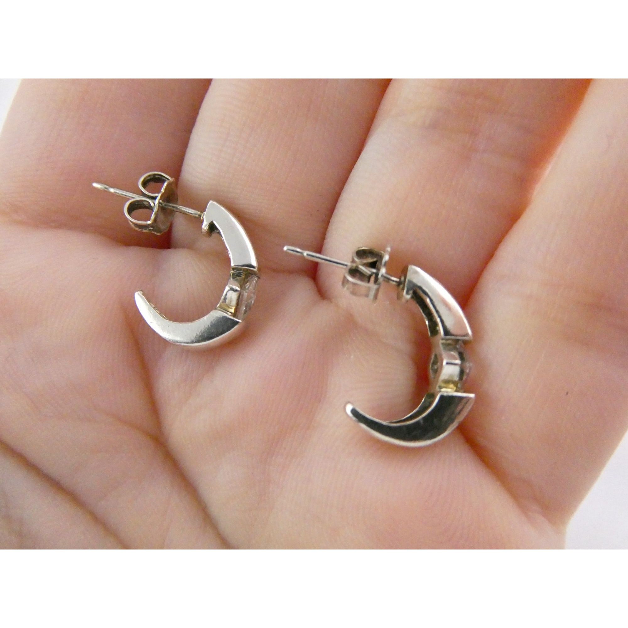 Ross Simons Sterling Silver White Crystal Stud Curled Earrings 3.1g .75 Inch