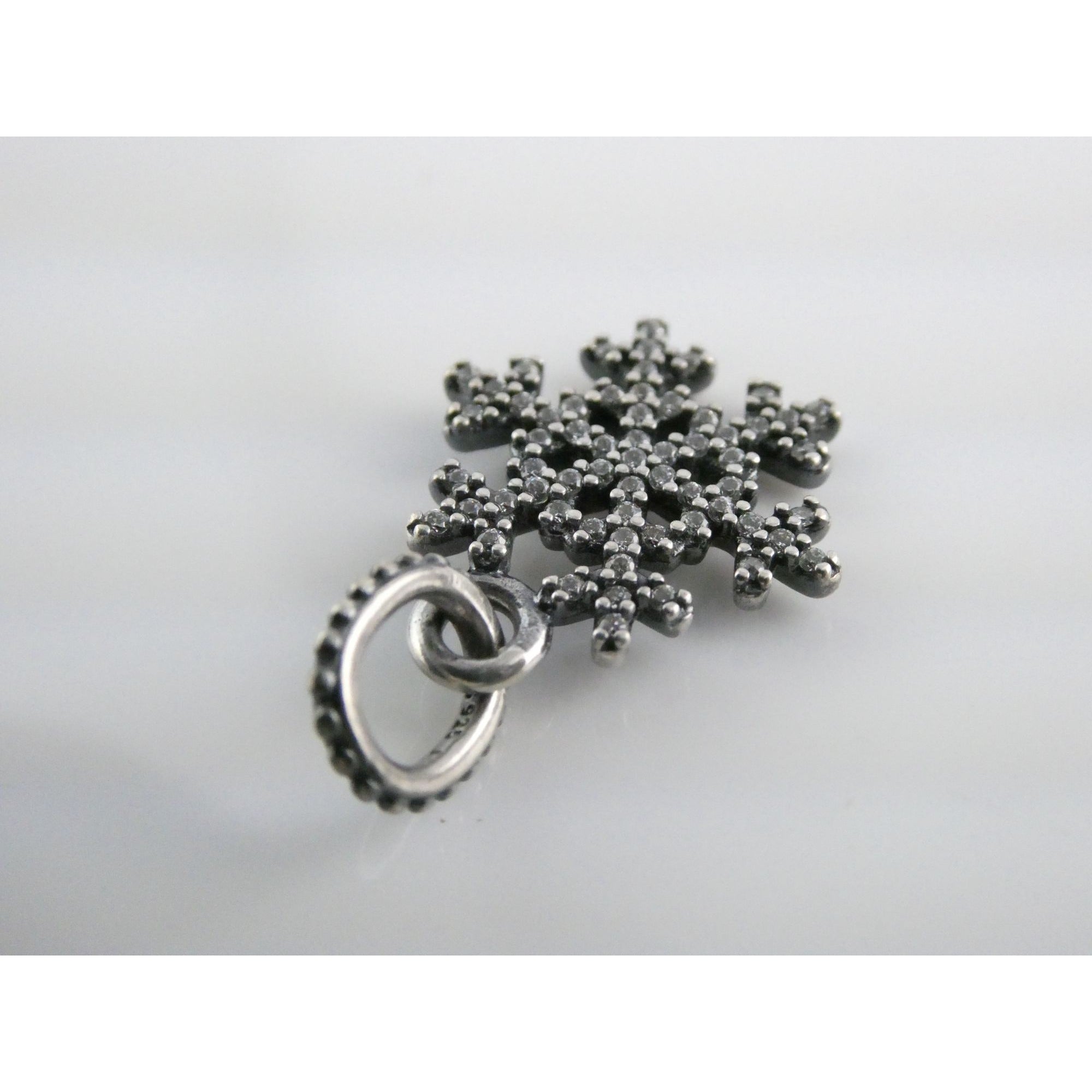 Sterling Silver White Crystal Studded Snowflake Pendant Charm 2g 25mm Length