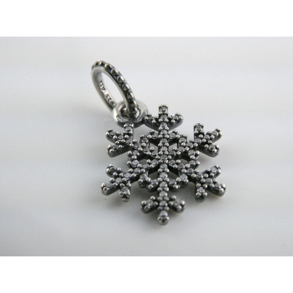 Sterling Silver White Crystal Studded Snowflake Pendant Charm 2g 25mm Length