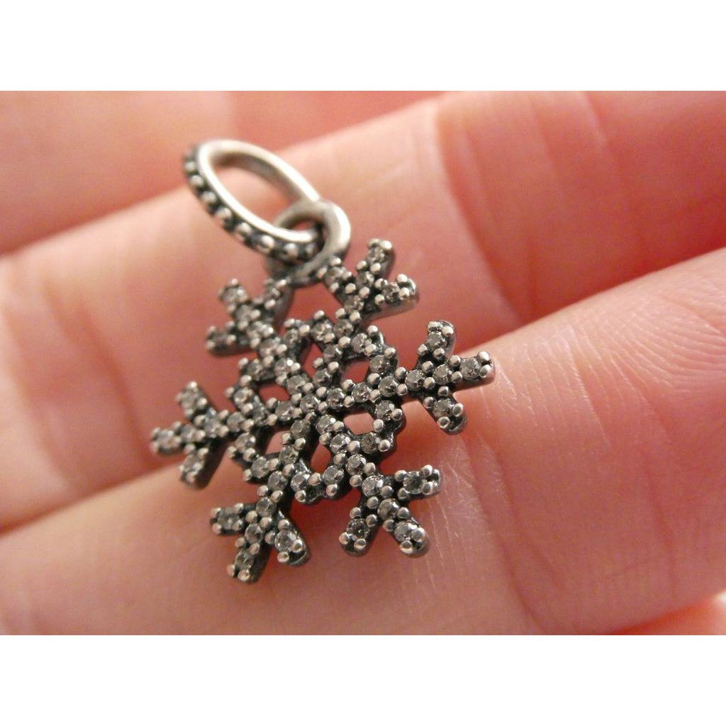 Sterling Silver White Crystal Studded Snowflake Pendant Charm 2g 25mm Length