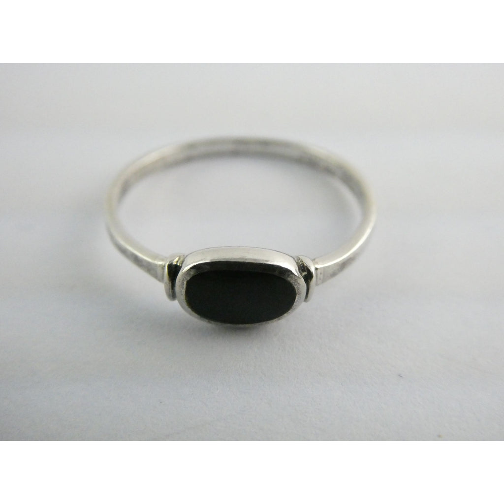 Sterling Silver Black Onyx Oval Inlay Ring Size 9.75 Weighs 1.6 Grams