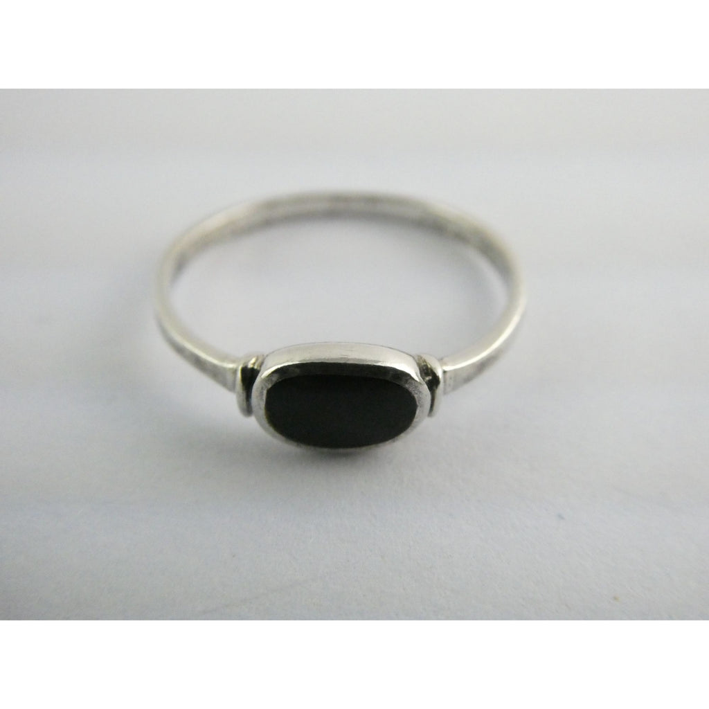 Sterling Silver Black Onyx Oval Inlay Ring Size 9.75 Weighs 1.6 Grams