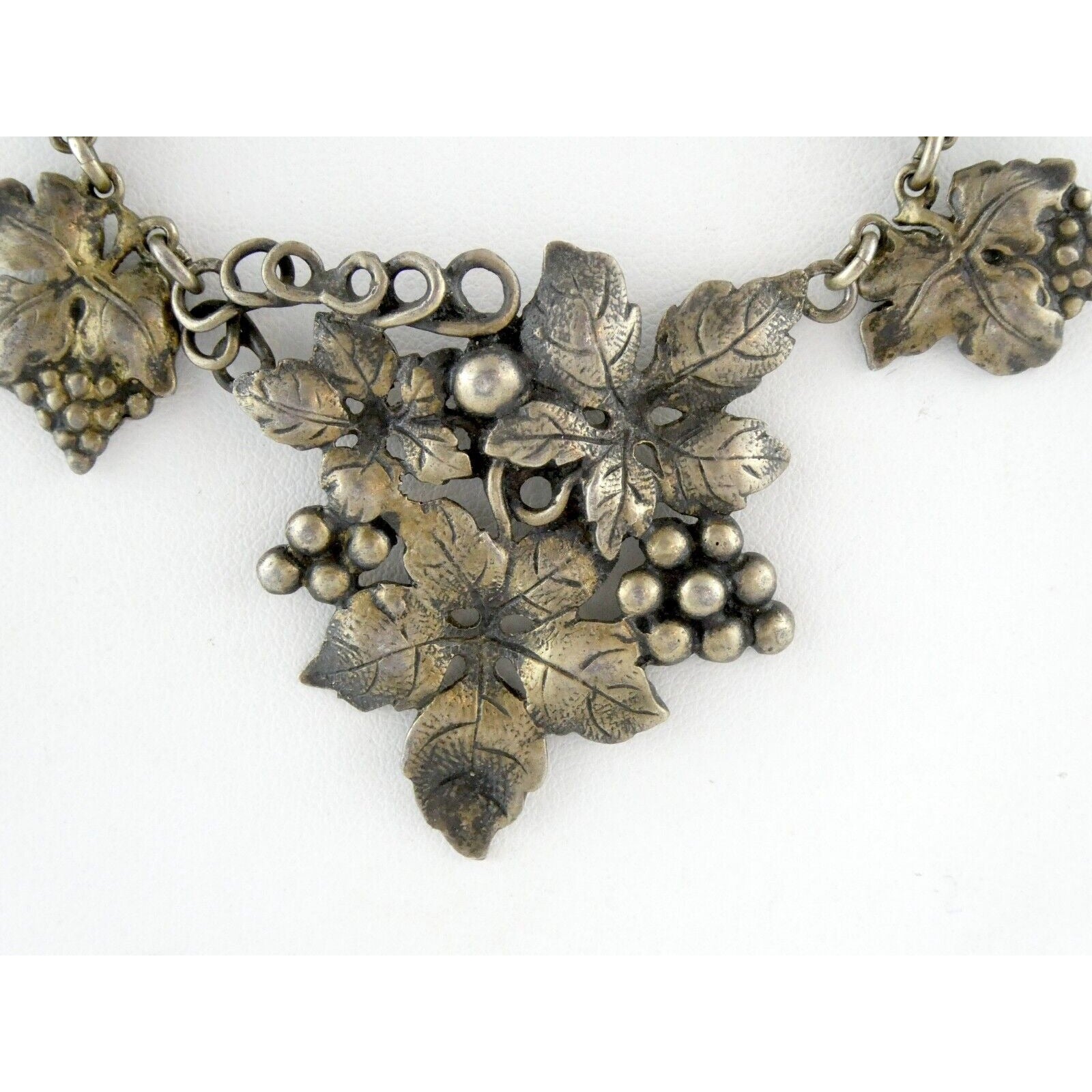 Vintage Peruzzi Boston Sterling Silver Green Onyx Grape Vine Necklace 925 16 In