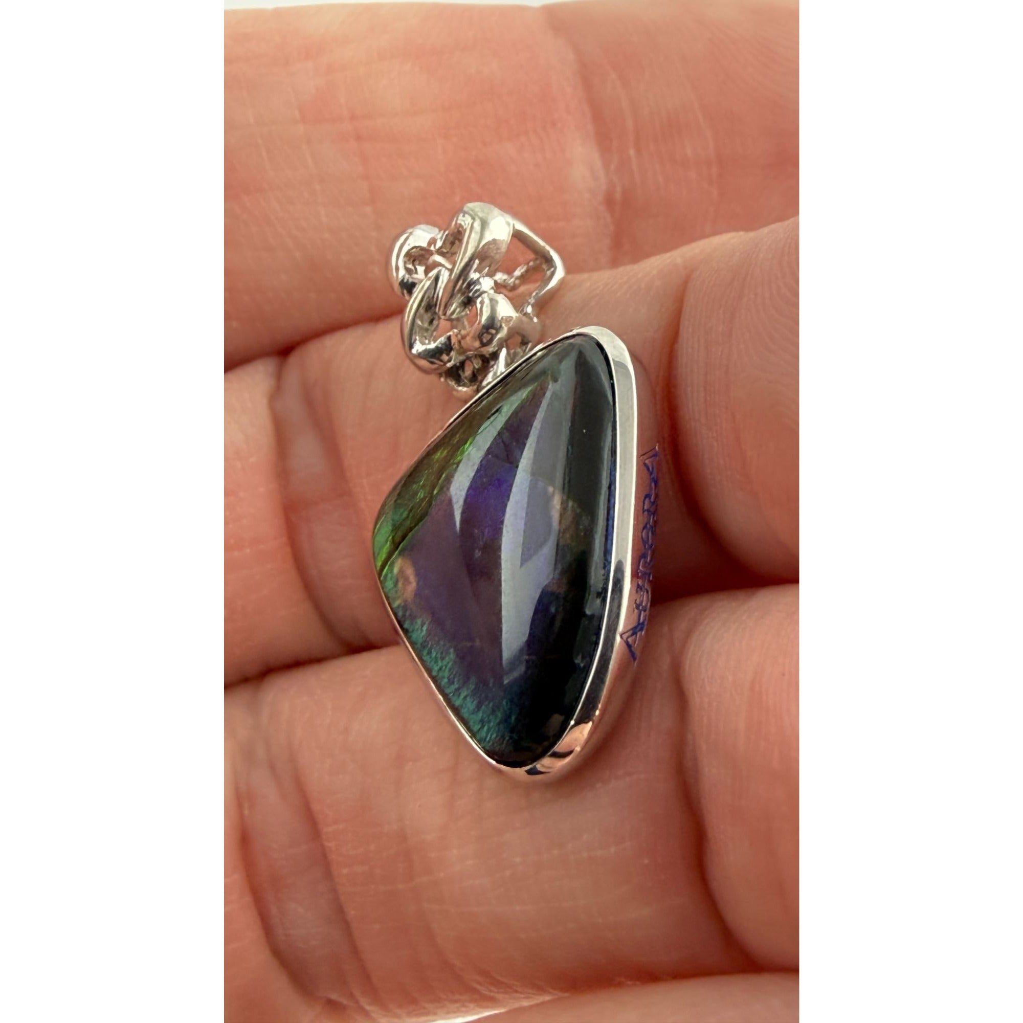 Aurora Brand Sterling Silver Ammolite Freeform Cab Pendant 3.2g 1 Inch Length