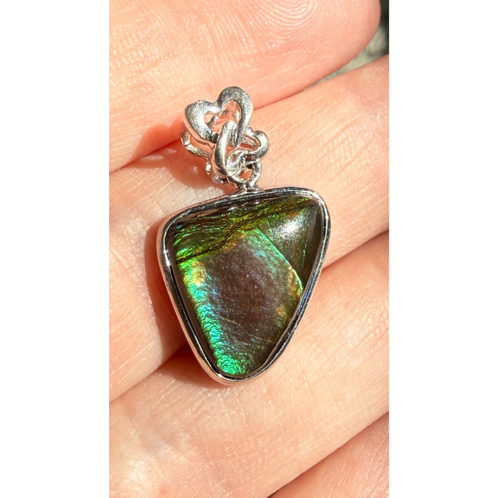 Aurora Brand Sterling Silver Ammolite Freeform Cab Pendant 3.2g 1 Inch Length