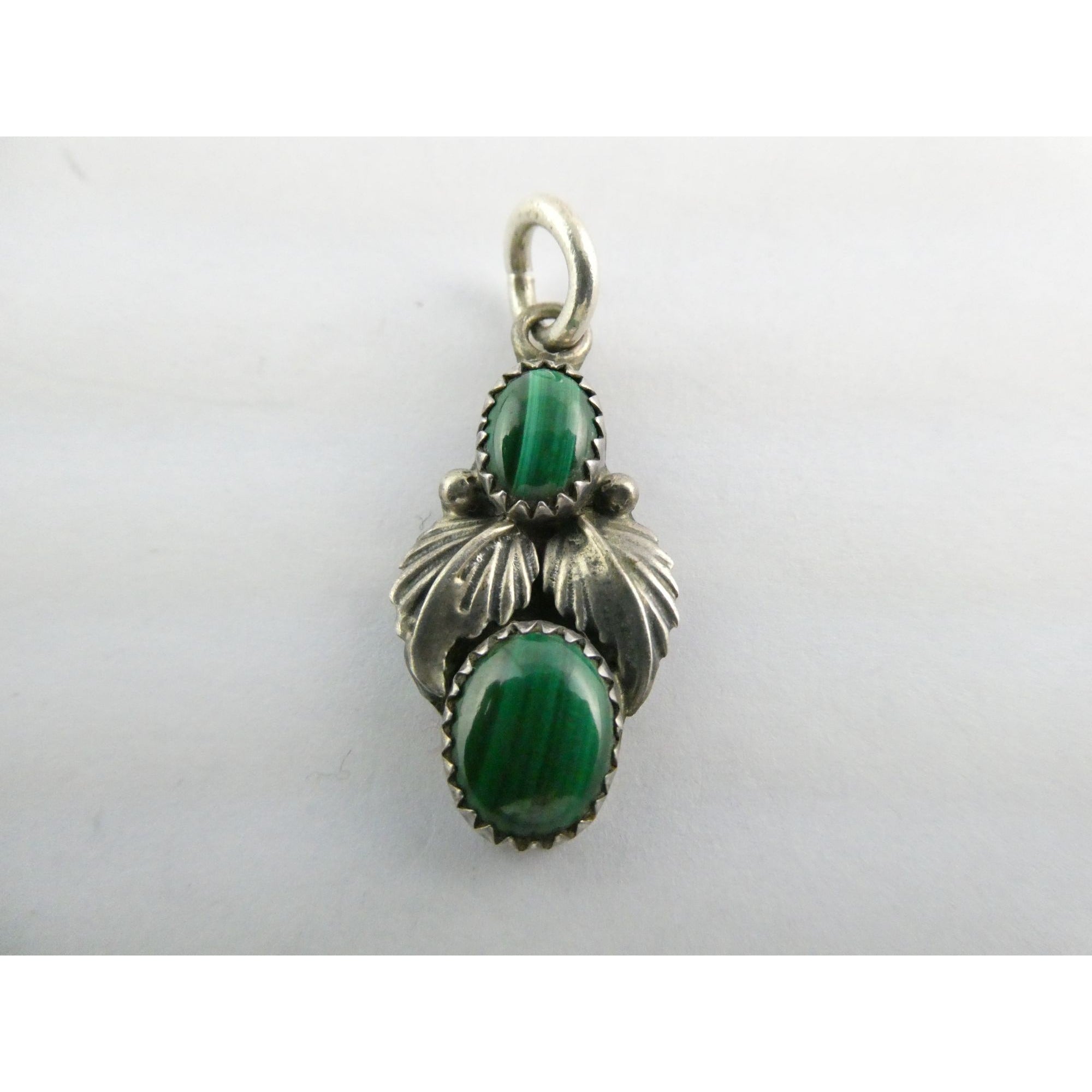 NA Signed SJ Sterling Silver Malachite Cabochons Pendant 3.7g 13mm Length