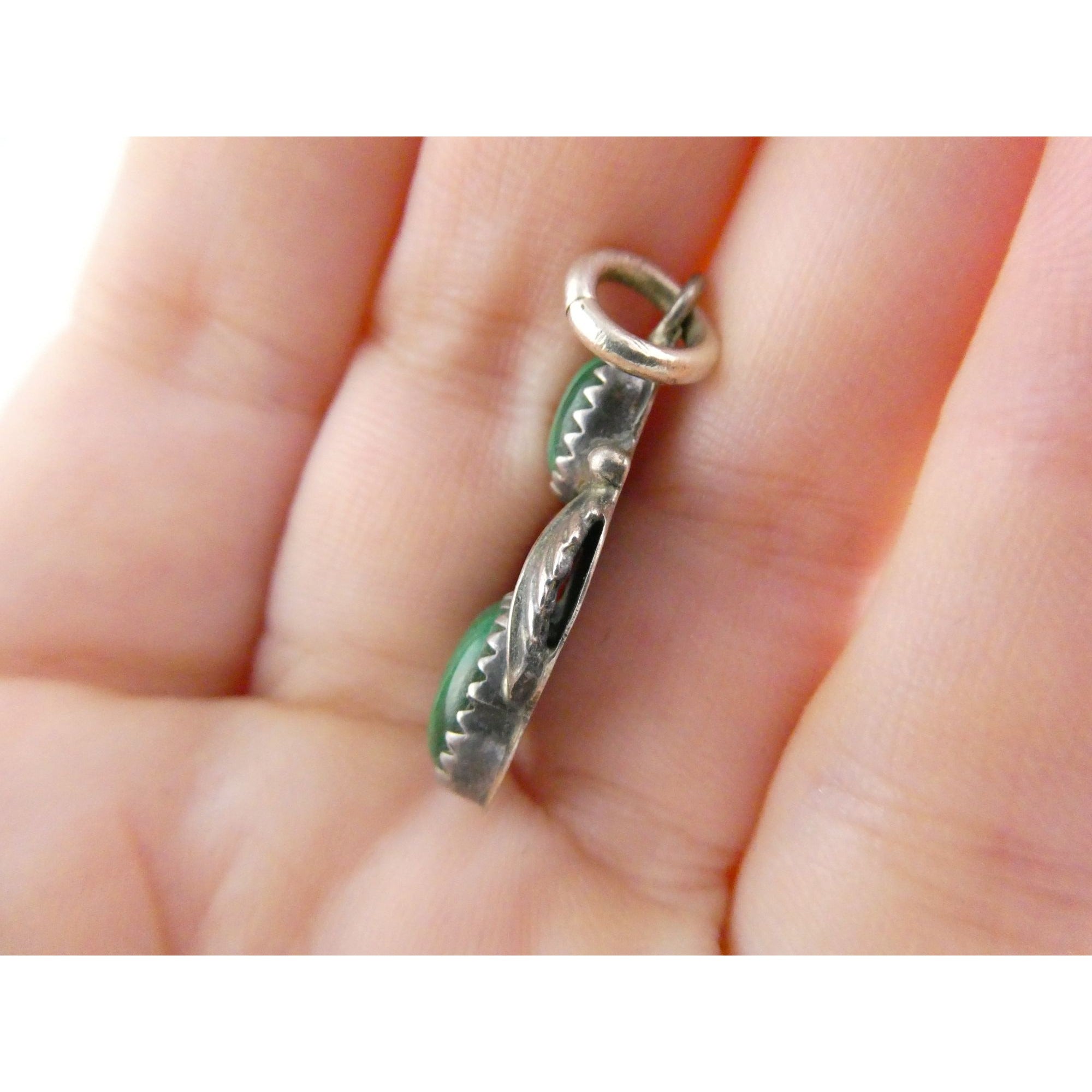 NA Signed SJ Sterling Silver Malachite Cabochons Pendant 3.7g 13mm Length