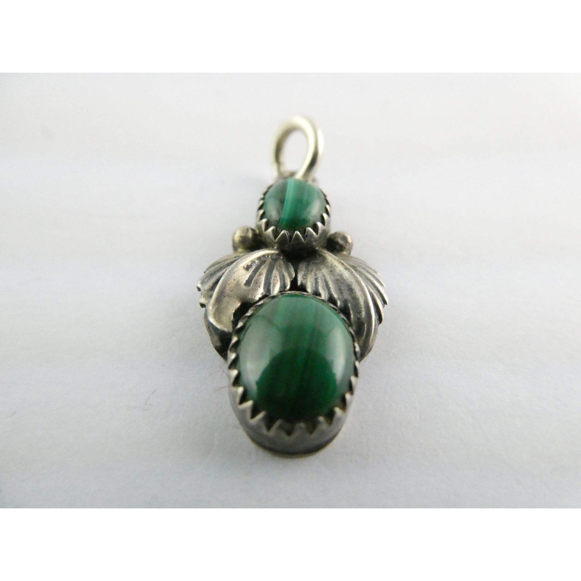 NA Signed SJ Sterling Silver Malachite Cabochons Pendant 3.7g 13mm Length