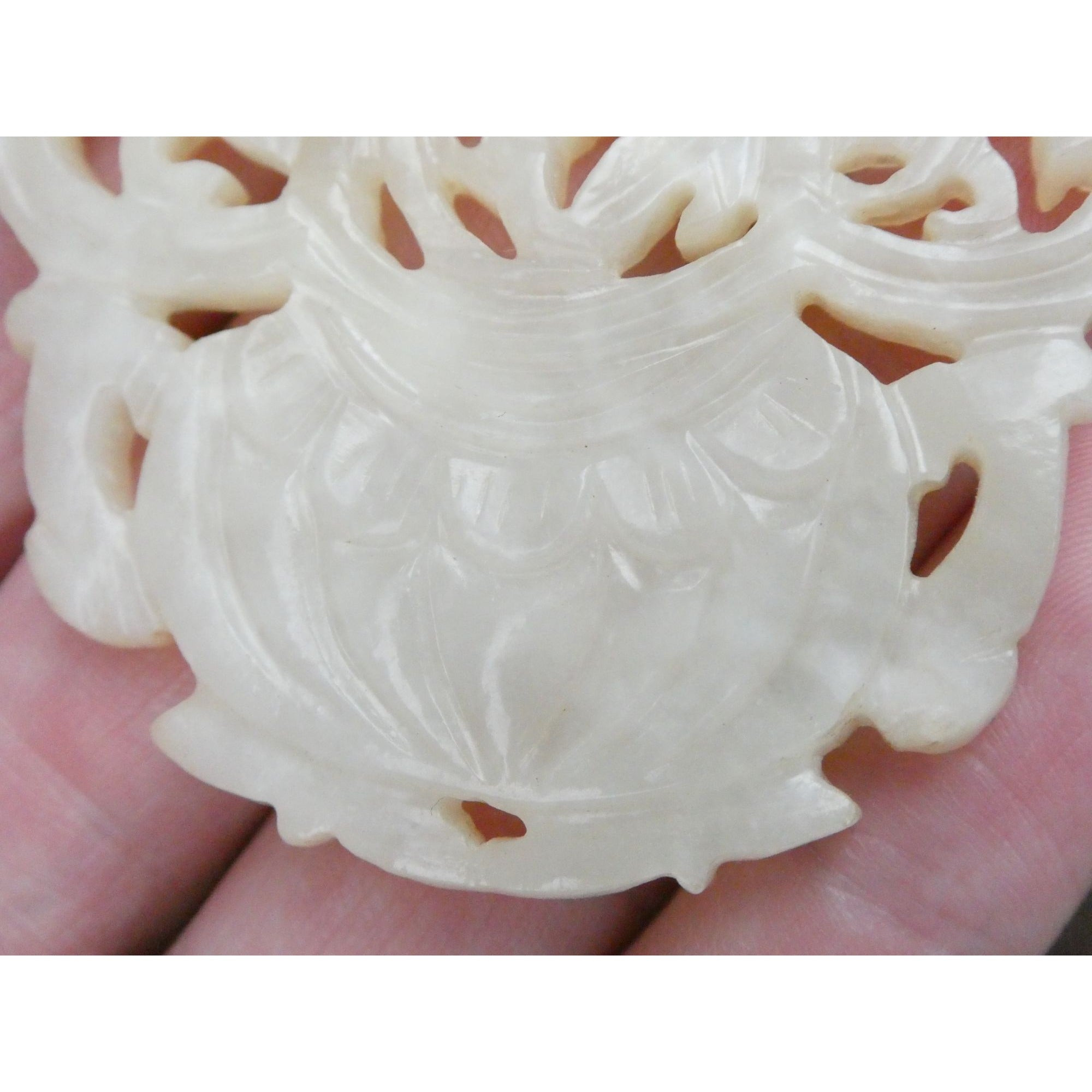 Vintage Carved Light Pale Green Jade Floral Vase Pendant Talisman 27.3g 2 3/8 In