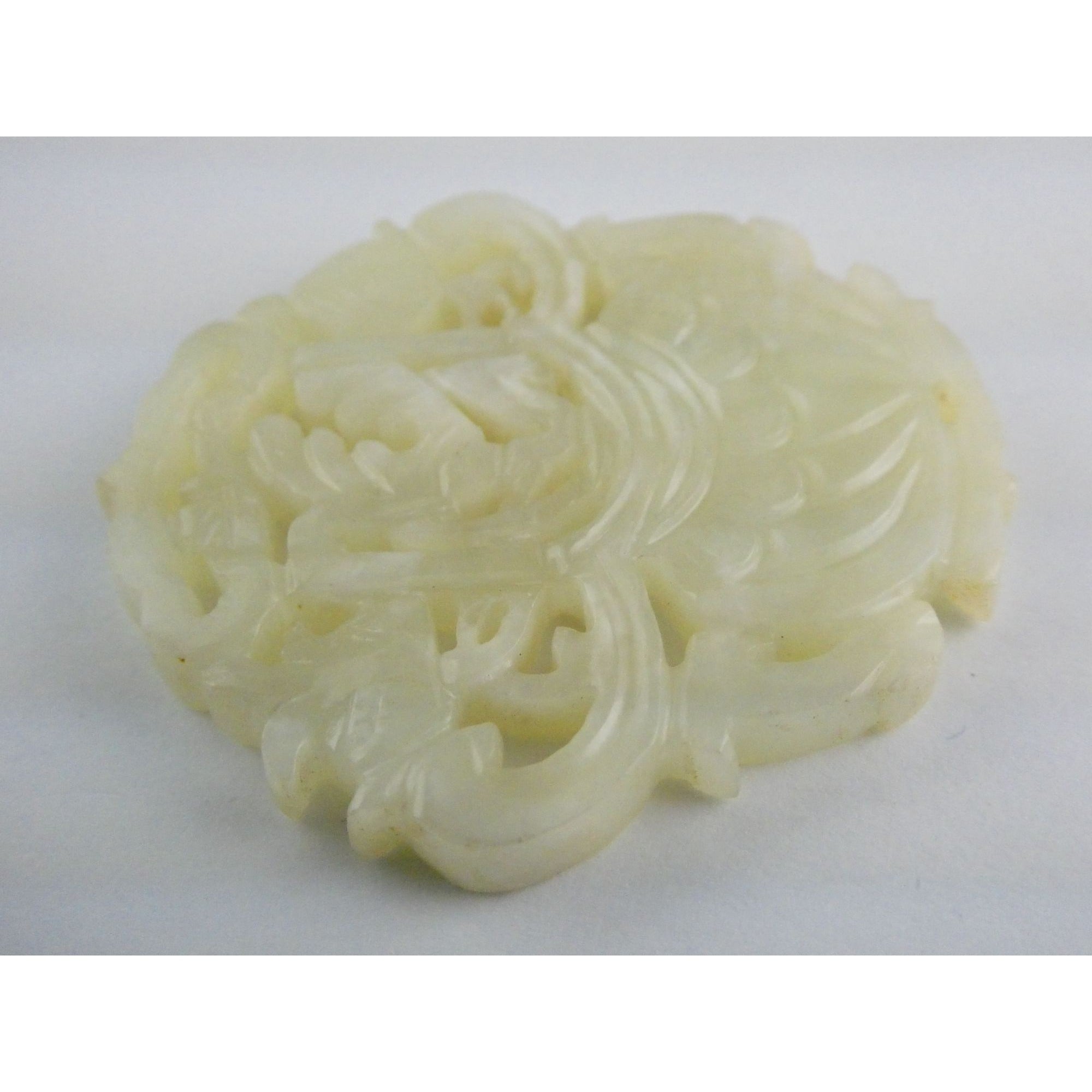 Vintage Carved Light Pale Green Jade Floral Vase Pendant Talisman 27.3g 2 3/8 In