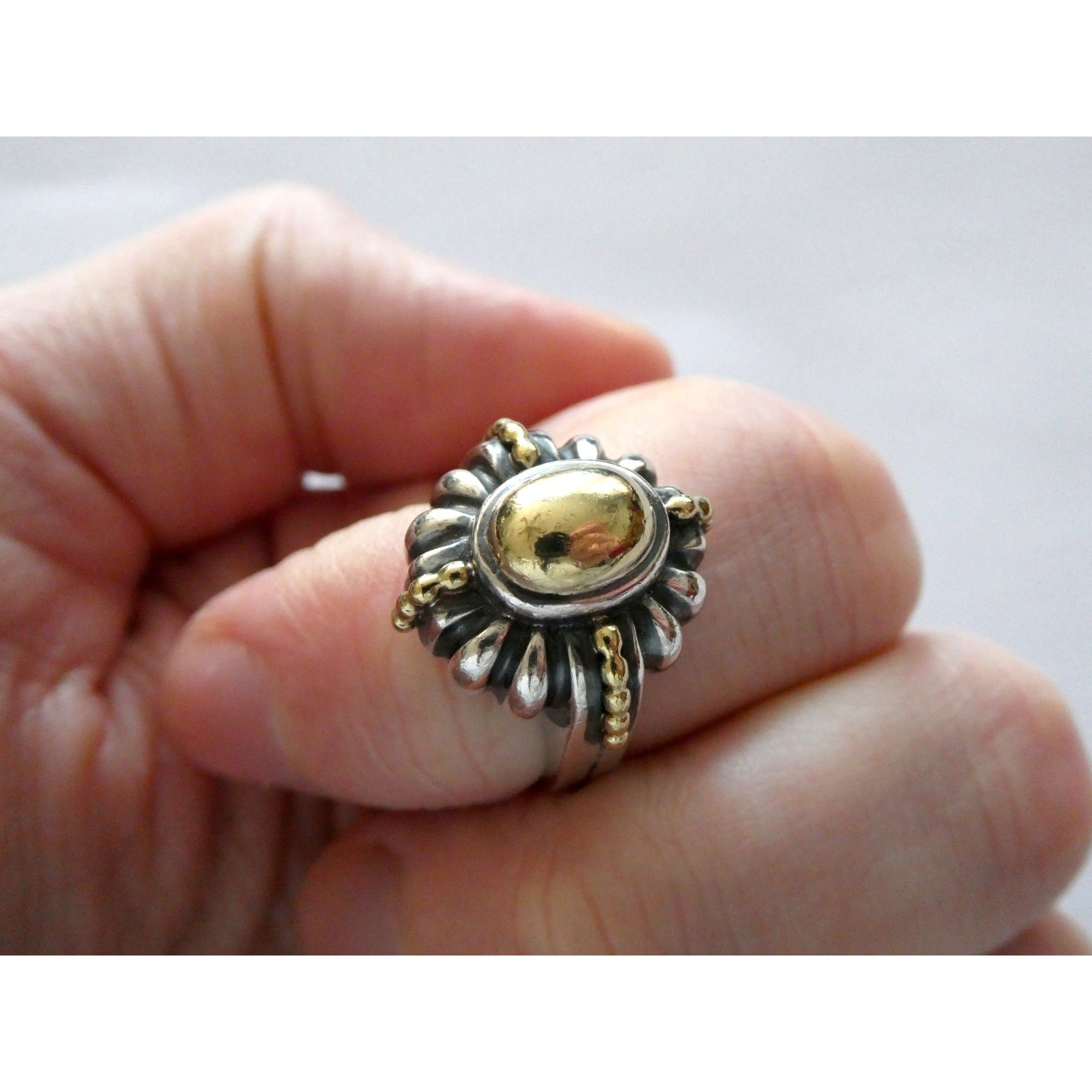 Lagos Caviar Sterling Silver 18K Gold Domed Beaded Design Ring Size 4.75 7.7g