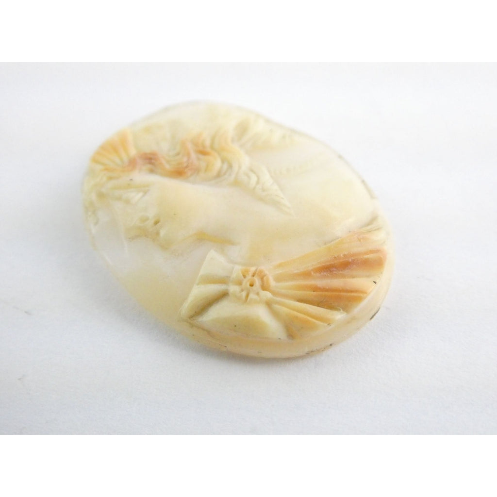 Vintage Loose Hand Carved Pale Shell Cameo Helmeted Woman Facing Left 29mm x22mm